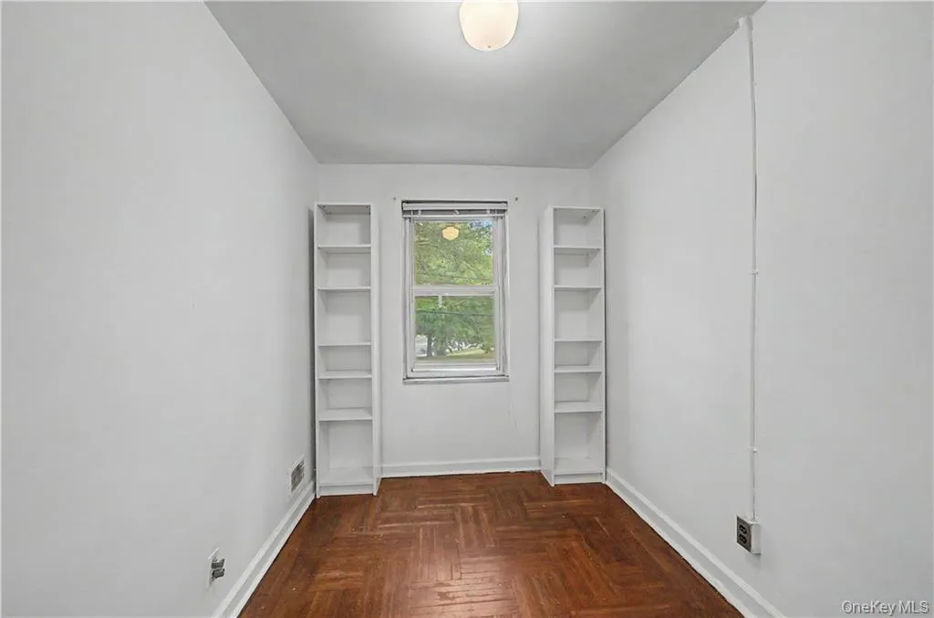 138 Van Cortlandt Park, New York, NY, 3 Bedrooms Bedrooms, 6 Rooms Rooms,2 BathroomsBathrooms,Residential,For Rent,Van Cortlandt,0,1024842 138 Van Cortlandt Park, New York, NY, 3 Bedrooms Bedrooms, 6 Rooms Rooms,2 BathroomsBathrooms,Residential,For Rent,Van Cortlandt,0,1024842