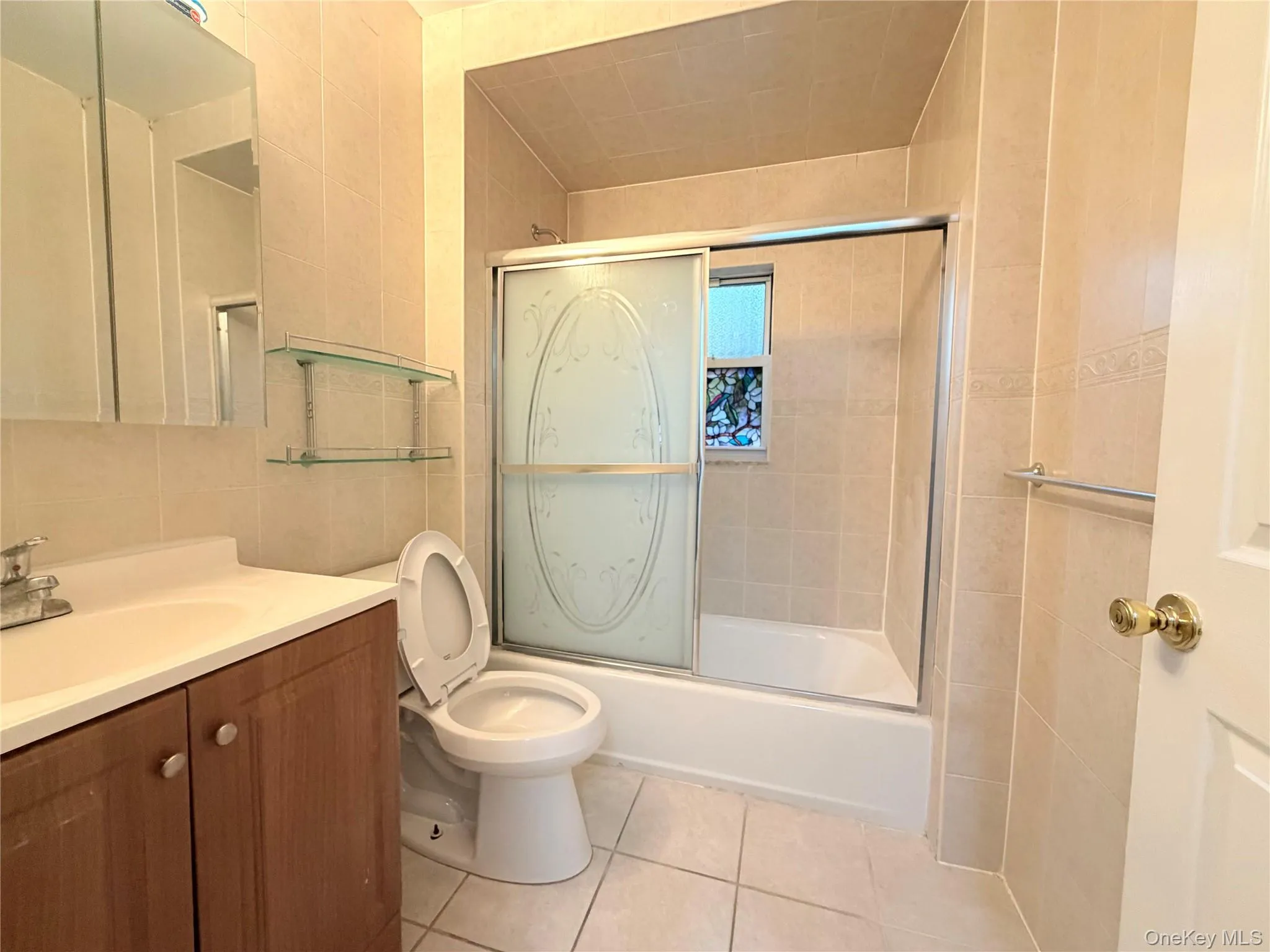 3432 205th Street, New York, NY, 3 Bedrooms Bedrooms, 5 Rooms Rooms,2 BathroomsBathrooms,Residential Lease,For Rent,205th,0,1024848 3432 205th Street, New York, NY, 3 Bedrooms Bedrooms, 5 Rooms Rooms,2 BathroomsBathrooms,Residential Lease,For Rent,205th,0,1024848