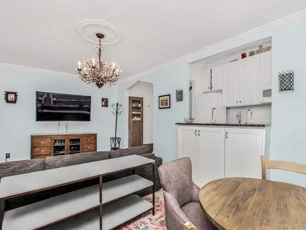 3875 Waldo Avenue, New York, NY, 1 Bedroom Bedrooms, 3 Rooms Rooms,1 BathroomBathrooms,Residential,For Rent,Waldo,0,1024849 3875 Waldo Avenue, New York, NY, 1 Bedroom Bedrooms, 3 Rooms Rooms,1 BathroomBathrooms,Residential,For Rent,Waldo,0,1024849