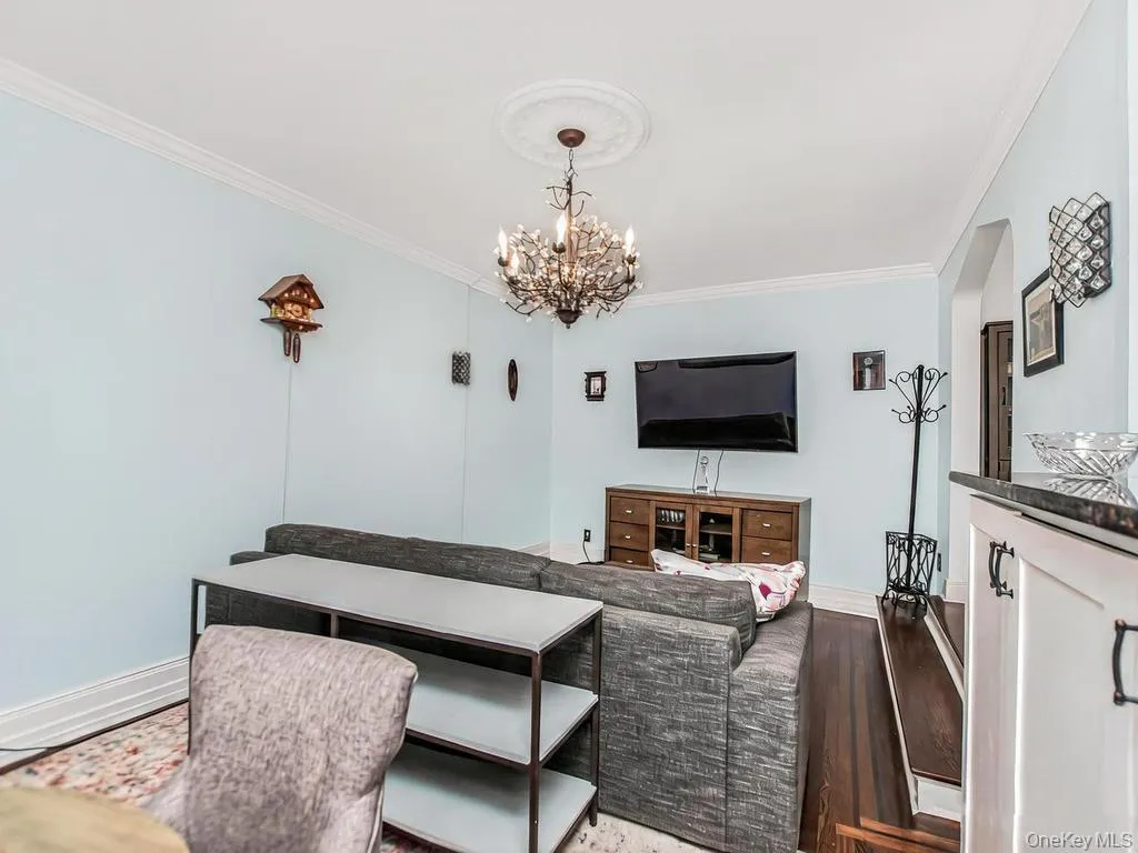 3875 Waldo Avenue, New York, NY, 1 Bedroom Bedrooms, 3 Rooms Rooms,1 BathroomBathrooms,Residential,For Rent,Waldo,0,1024849 3875 Waldo Avenue, New York, NY, 1 Bedroom Bedrooms, 3 Rooms Rooms,1 BathroomBathrooms,Residential,For Rent,Waldo,0,1024849