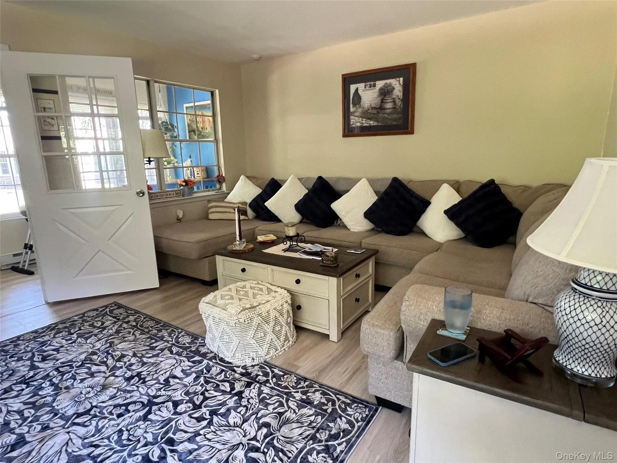 311 Woodbridge Drive, Brookhaven, NY, 1 Bedroom Bedrooms, 4 Rooms Rooms,1 BathroomBathrooms,Residential Lease,For Rent,Woodbridge,0,1024854 311 Woodbridge Drive, Brookhaven, NY, 1 Bedroom Bedrooms, 4 Rooms Rooms,1 BathroomBathrooms,Residential Lease,For Rent,Woodbridge,0,1024854
