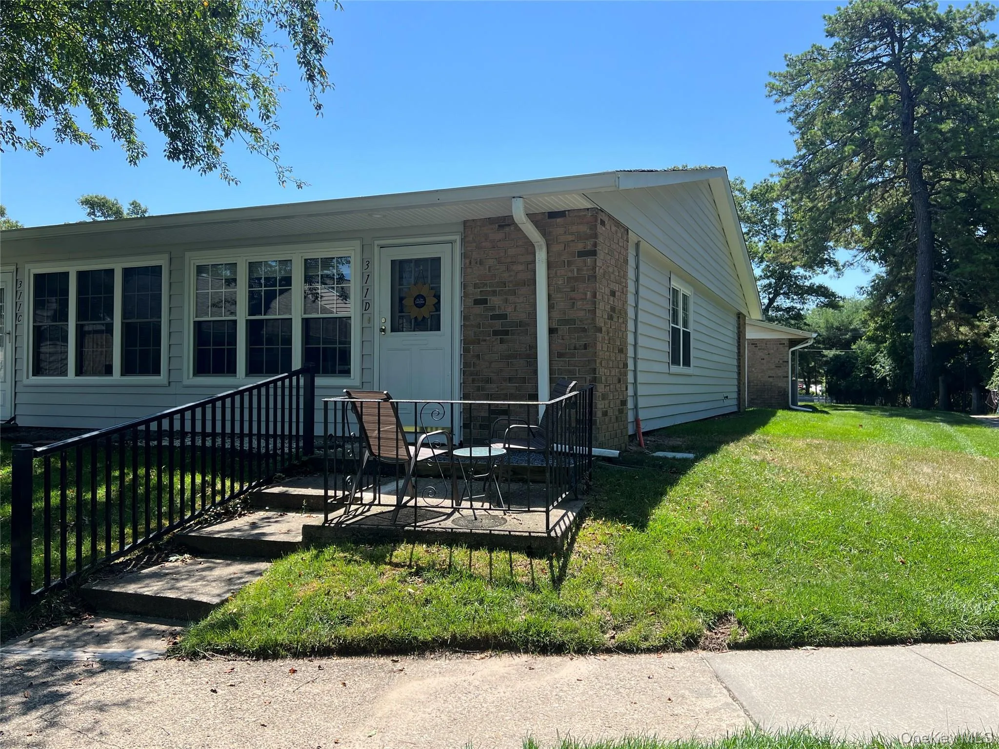 311 Woodbridge Drive, Brookhaven, NY, 1 Bedroom Bedrooms, 4 Rooms Rooms,1 BathroomBathrooms,Residential Lease,For Rent,Woodbridge,0,1024854 311 Woodbridge Drive, Brookhaven, NY, 1 Bedroom Bedrooms, 4 Rooms Rooms,1 BathroomBathrooms,Residential Lease,For Rent,Woodbridge,0,1024854