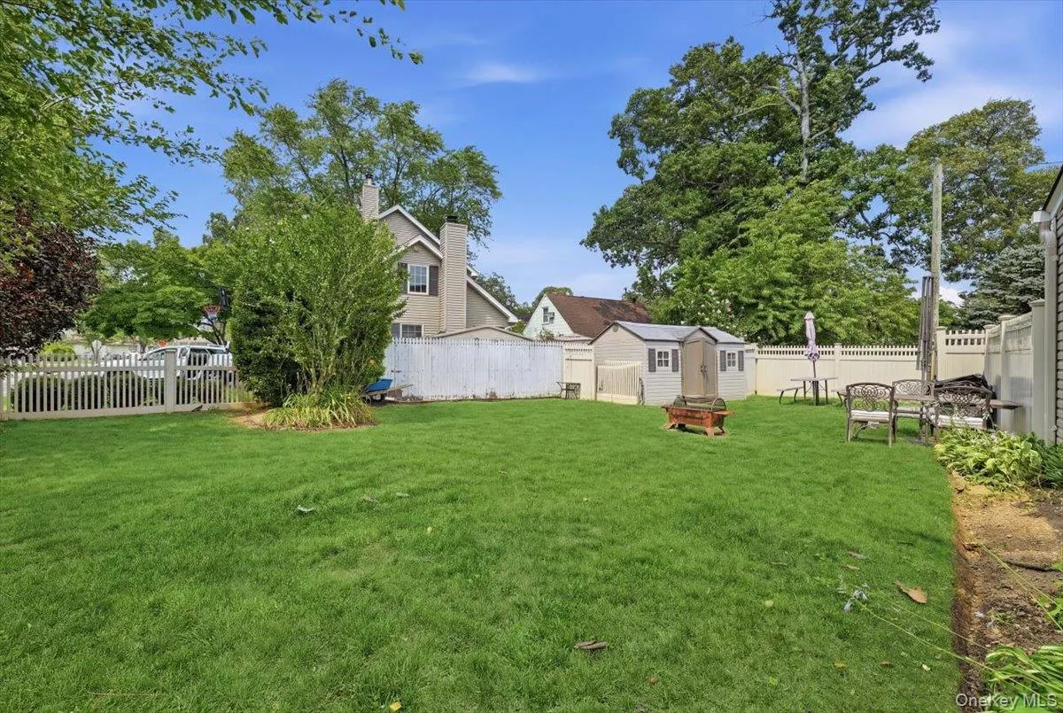 2785 Harvey Avenue, Hempstead, NY, 4 Bedrooms Bedrooms, 8 Rooms Rooms,2 BathroomsBathrooms,Residential,For Rent,Harvey,0,1024857 2785 Harvey Avenue, Hempstead, NY, 4 Bedrooms Bedrooms, 8 Rooms Rooms,2 BathroomsBathrooms,Residential,For Rent,Harvey,0,1024857