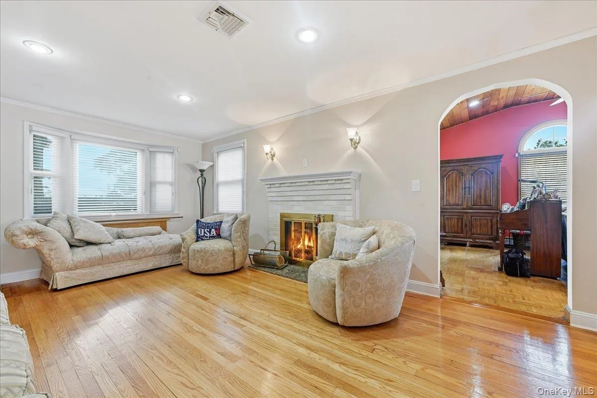 2785 Harvey Avenue, Hempstead, NY, 4 Bedrooms Bedrooms, 8 Rooms Rooms,2 BathroomsBathrooms,Residential,For Rent,Harvey,0,1024857 2785 Harvey Avenue, Hempstead, NY, 4 Bedrooms Bedrooms, 8 Rooms Rooms,2 BathroomsBathrooms,Residential,For Rent,Harvey,0,1024857