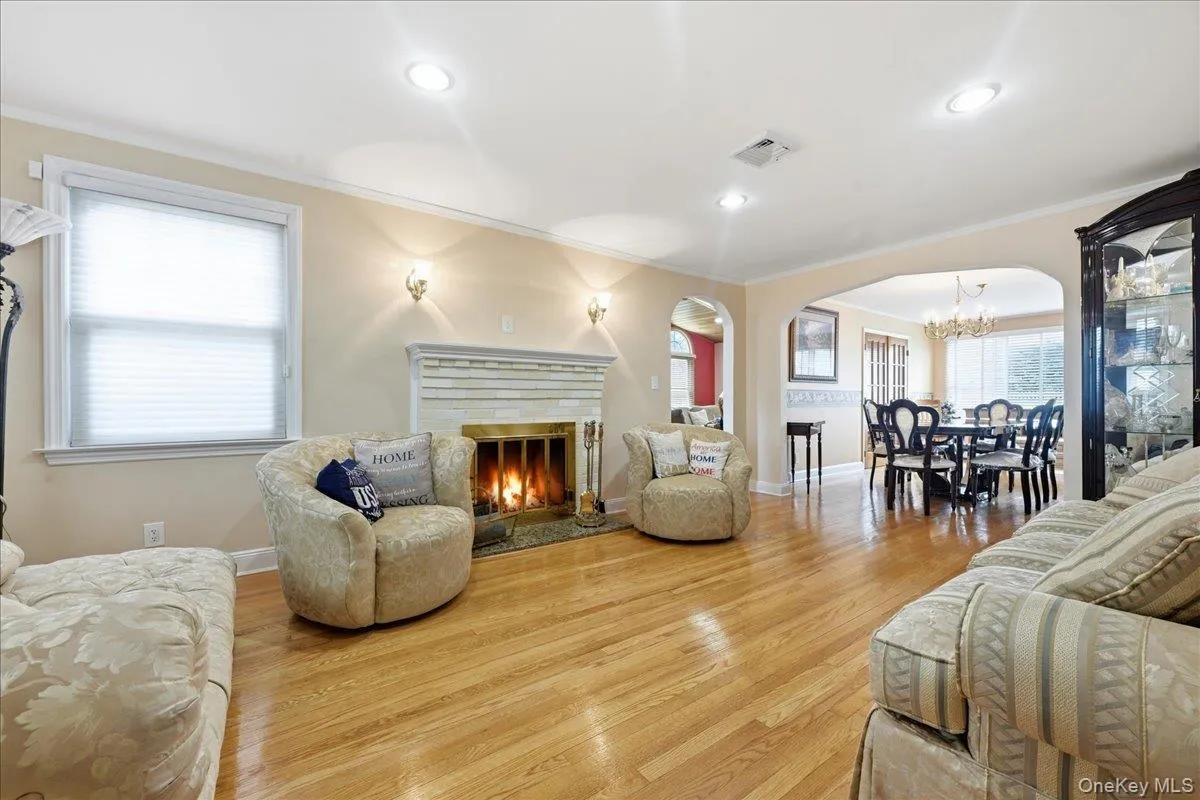 2785 Harvey Avenue, Hempstead, NY, 4 Bedrooms Bedrooms, 8 Rooms Rooms,2 BathroomsBathrooms,Residential,For Rent,Harvey,0,1024857 2785 Harvey Avenue, Hempstead, NY, 4 Bedrooms Bedrooms, 8 Rooms Rooms,2 BathroomsBathrooms,Residential,For Rent,Harvey,0,1024857