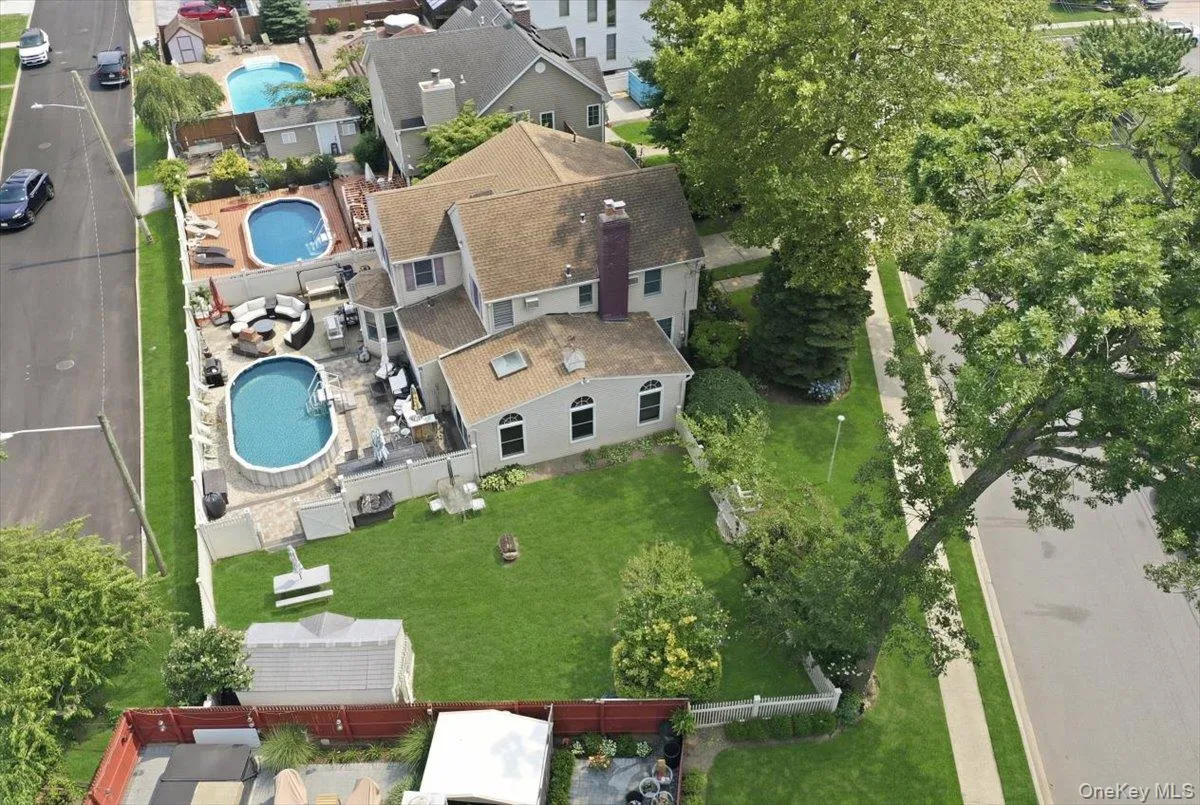 2785 Harvey Avenue, Hempstead, NY, 4 Bedrooms Bedrooms, 8 Rooms Rooms,2 BathroomsBathrooms,Residential,For Rent,Harvey,0,1024857 2785 Harvey Avenue, Hempstead, NY, 4 Bedrooms Bedrooms, 8 Rooms Rooms,2 BathroomsBathrooms,Residential,For Rent,Harvey,0,1024857