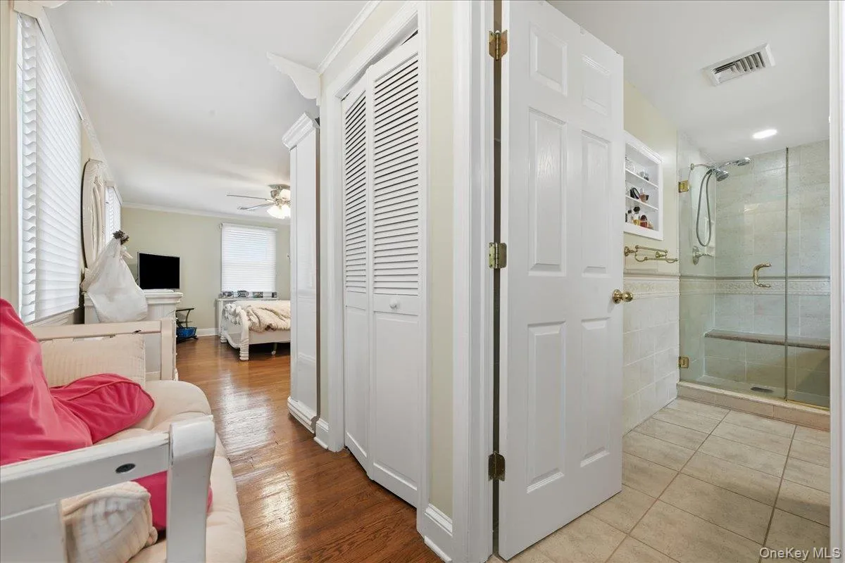 2785 Harvey Avenue, Hempstead, NY, 4 Bedrooms Bedrooms, 8 Rooms Rooms,2 BathroomsBathrooms,Residential,For Rent,Harvey,0,1024857 2785 Harvey Avenue, Hempstead, NY, 4 Bedrooms Bedrooms, 8 Rooms Rooms,2 BathroomsBathrooms,Residential,For Rent,Harvey,0,1024857
