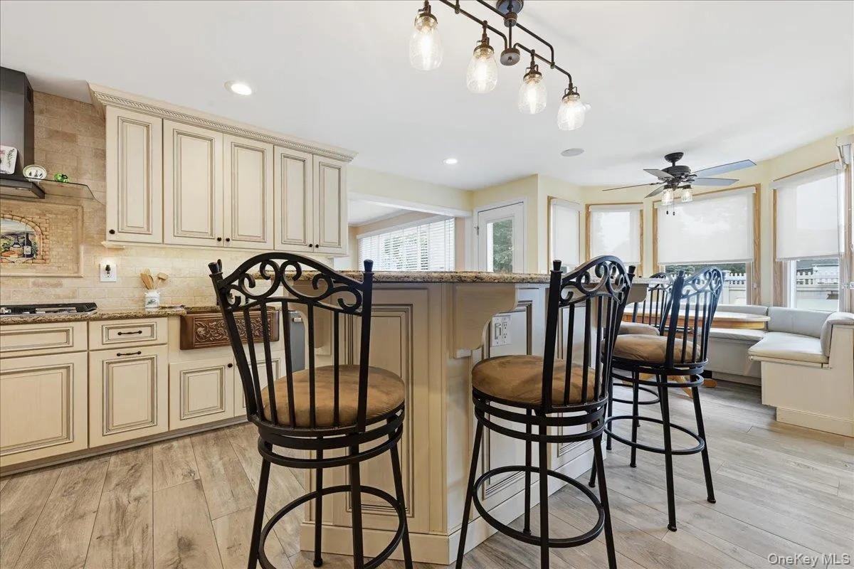 2785 Harvey Avenue, Hempstead, NY, 4 Bedrooms Bedrooms, 8 Rooms Rooms,2 BathroomsBathrooms,Residential,For Rent,Harvey,0,1024857 2785 Harvey Avenue, Hempstead, NY, 4 Bedrooms Bedrooms, 8 Rooms Rooms,2 BathroomsBathrooms,Residential,For Rent,Harvey,0,1024857