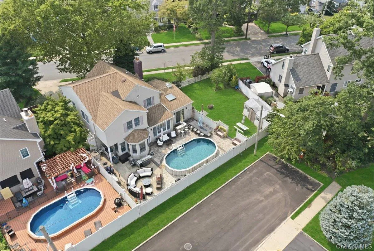 2785 Harvey Avenue, Hempstead, NY, 4 Bedrooms Bedrooms, 8 Rooms Rooms,2 BathroomsBathrooms,Residential,For Rent,Harvey,0,1024857 2785 Harvey Avenue, Hempstead, NY, 4 Bedrooms Bedrooms, 8 Rooms Rooms,2 BathroomsBathrooms,Residential,For Rent,Harvey,0,1024857