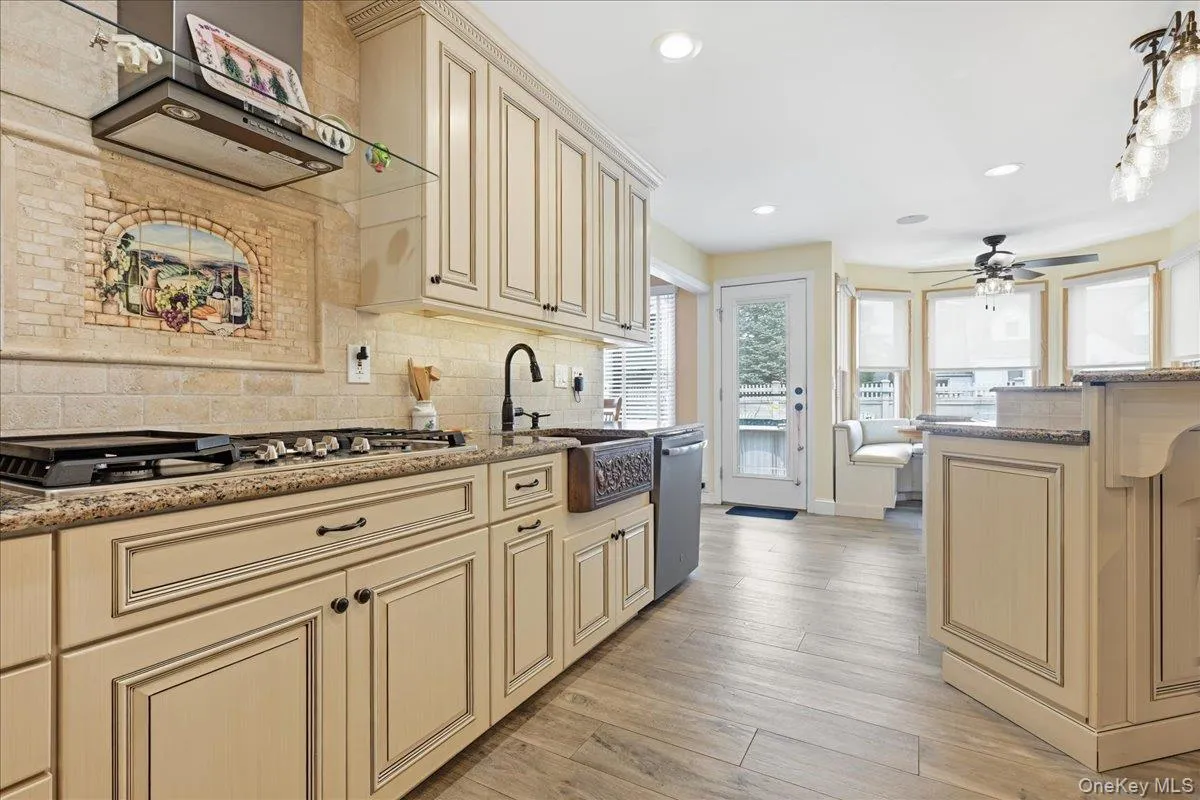 2785 Harvey Avenue, Hempstead, NY, 4 Bedrooms Bedrooms, 8 Rooms Rooms,2 BathroomsBathrooms,Residential,For Rent,Harvey,0,1024857 2785 Harvey Avenue, Hempstead, NY, 4 Bedrooms Bedrooms, 8 Rooms Rooms,2 BathroomsBathrooms,Residential,For Rent,Harvey,0,1024857