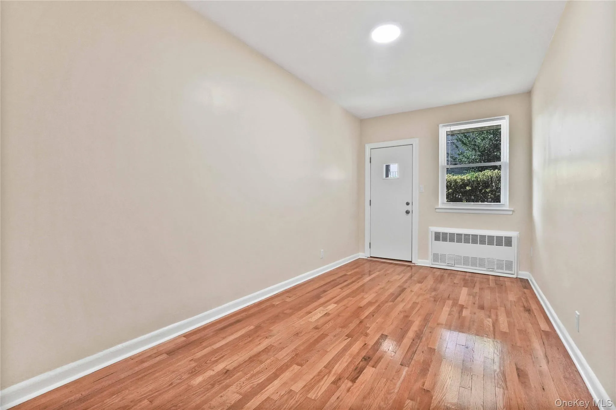 5306 Glenwood Road, New York, NY, 2 Bedrooms Bedrooms, 5 Rooms Rooms,1 BathroomBathrooms,Residential Lease,For Rent,Glenwood,0,1024860 5306 Glenwood Road, New York, NY, 2 Bedrooms Bedrooms, 5 Rooms Rooms,1 BathroomBathrooms,Residential Lease,For Rent,Glenwood,0,1024860