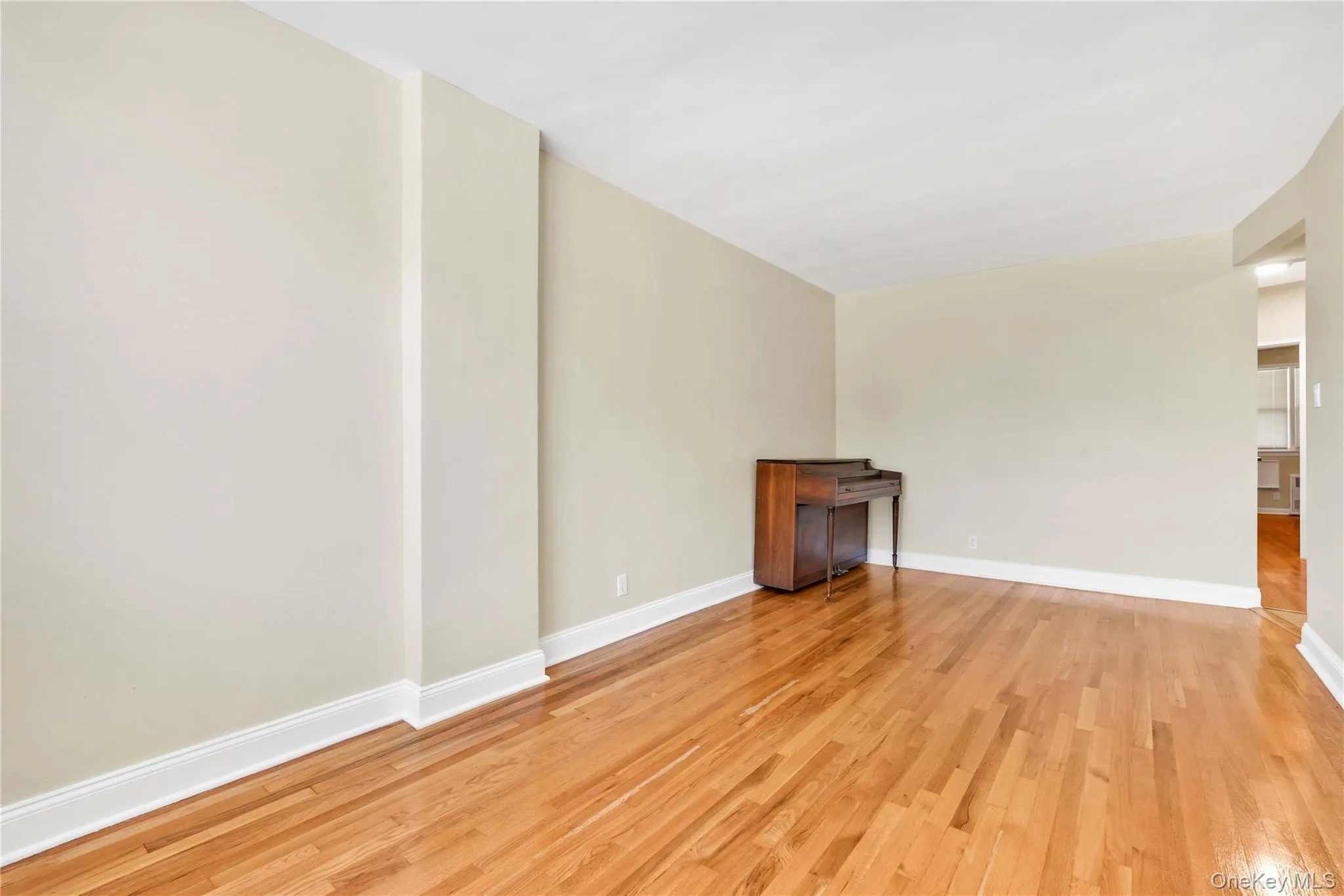 5306 Glenwood Road, New York, NY, 2 Bedrooms Bedrooms, 5 Rooms Rooms,1 BathroomBathrooms,Residential Lease,For Rent,Glenwood,0,1024860 5306 Glenwood Road, New York, NY, 2 Bedrooms Bedrooms, 5 Rooms Rooms,1 BathroomBathrooms,Residential Lease,For Rent,Glenwood,0,1024860
