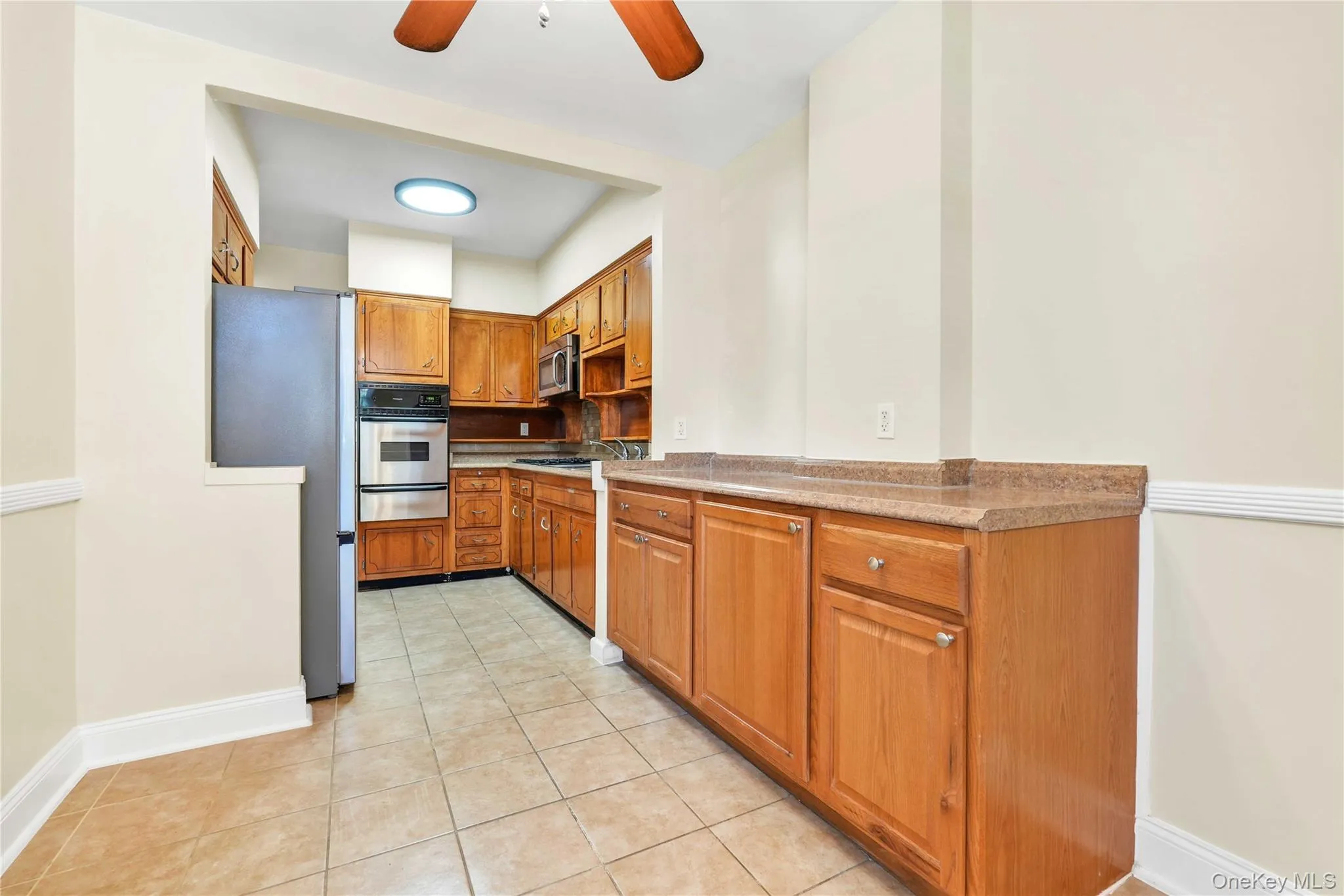 5306 Glenwood Road, New York, NY, 2 Bedrooms Bedrooms, 5 Rooms Rooms,1 BathroomBathrooms,Residential Lease,For Rent,Glenwood,0,1024860 5306 Glenwood Road, New York, NY, 2 Bedrooms Bedrooms, 5 Rooms Rooms,1 BathroomBathrooms,Residential Lease,For Rent,Glenwood,0,1024860