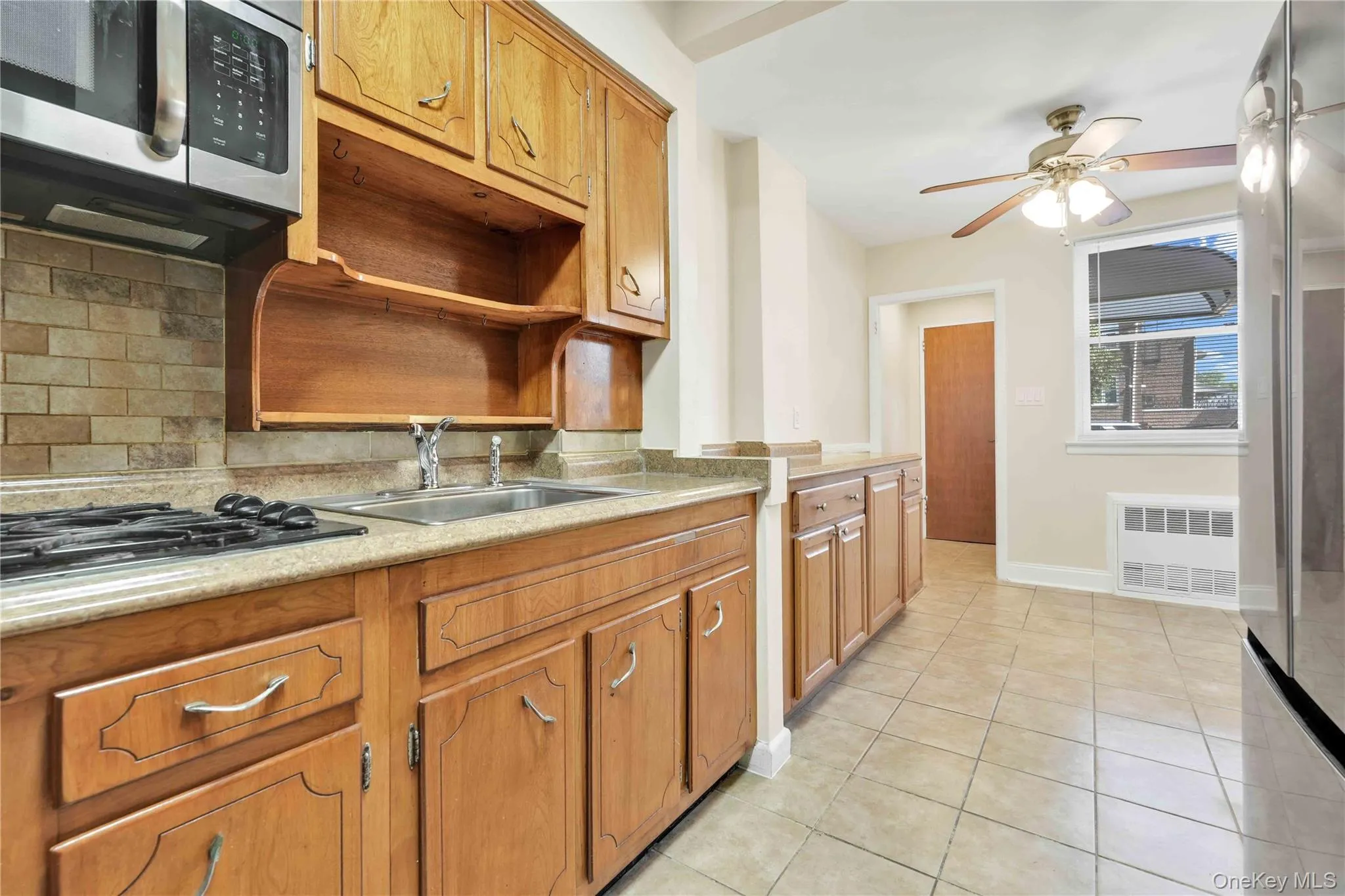 5306 Glenwood Road, New York, NY, 2 Bedrooms Bedrooms, 5 Rooms Rooms,1 BathroomBathrooms,Residential Lease,For Rent,Glenwood,0,1024860 5306 Glenwood Road, New York, NY, 2 Bedrooms Bedrooms, 5 Rooms Rooms,1 BathroomBathrooms,Residential Lease,For Rent,Glenwood,0,1024860