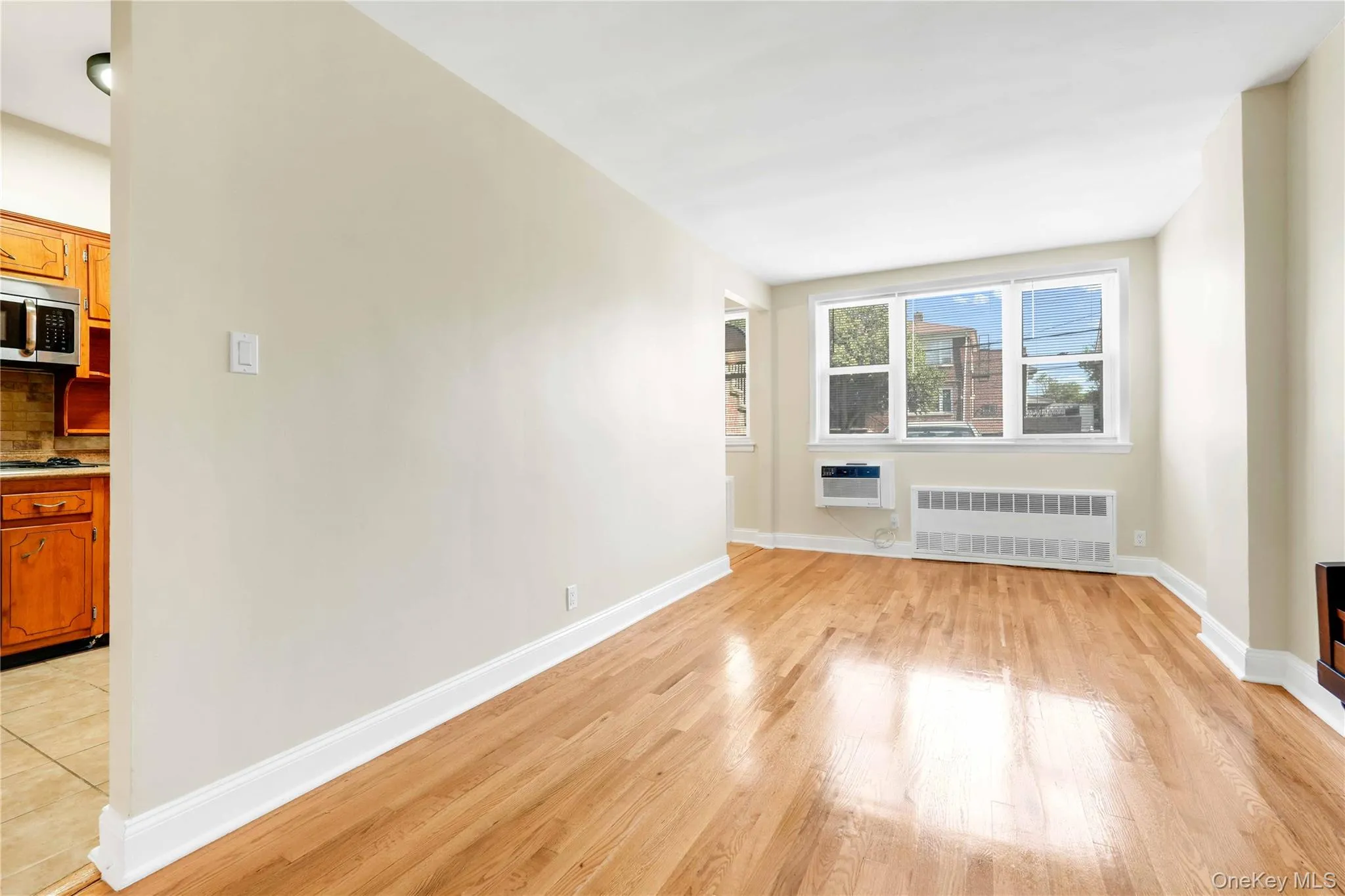 5306 Glenwood Road, New York, NY, 2 Bedrooms Bedrooms, 5 Rooms Rooms,1 BathroomBathrooms,Residential Lease,For Rent,Glenwood,0,1024860 5306 Glenwood Road, New York, NY, 2 Bedrooms Bedrooms, 5 Rooms Rooms,1 BathroomBathrooms,Residential Lease,For Rent,Glenwood,0,1024860
