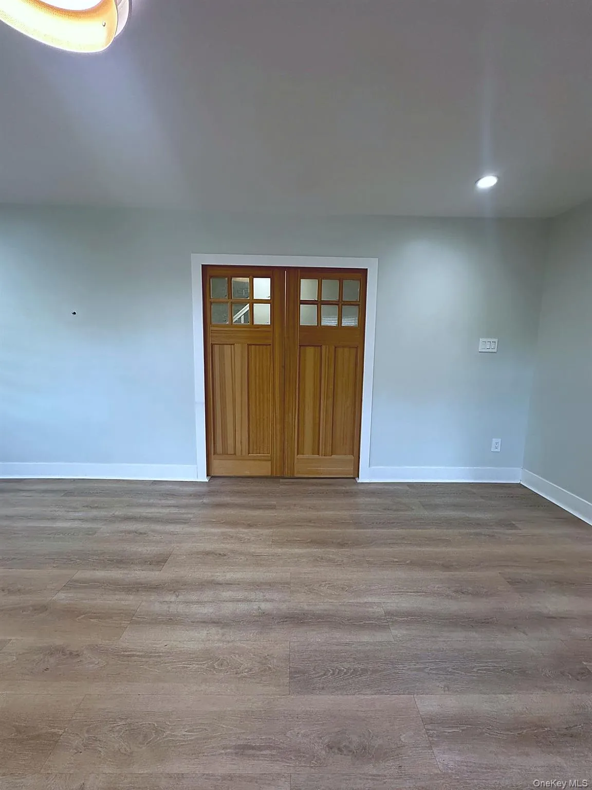 1440 Needham Avenue, New York, NY, 3 Bedrooms Bedrooms, 6 Rooms Rooms,2 BathroomsBathrooms,Residential Lease,For Rent,Needham,0,1024862 1440 Needham Avenue, New York, NY, 3 Bedrooms Bedrooms, 6 Rooms Rooms,2 BathroomsBathrooms,Residential Lease,For Rent,Needham,0,1024862