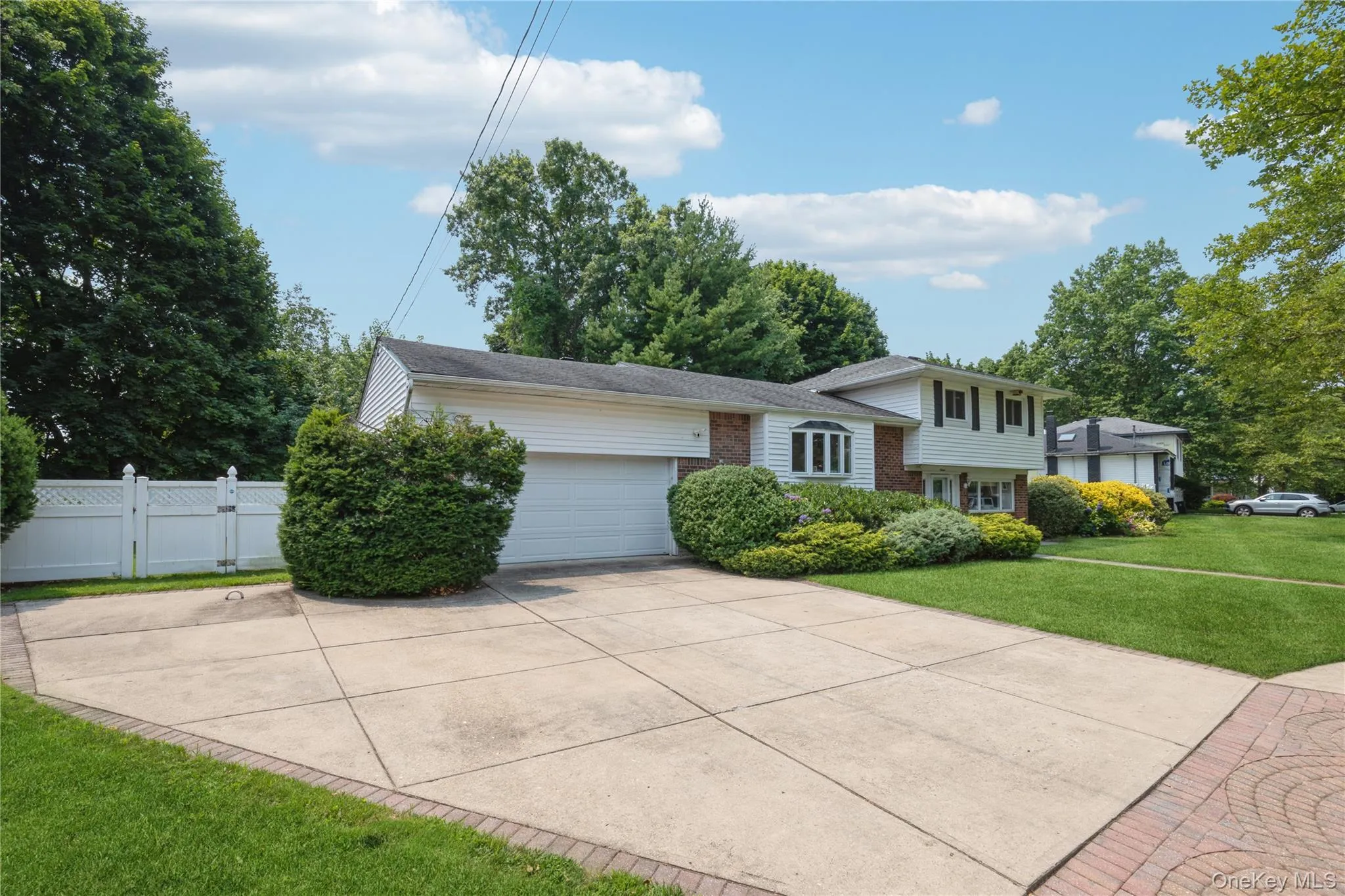 7 Ebb Court, Huntington, NY, 4 Bedrooms Bedrooms, 8 Rooms Rooms,2 BathroomsBathrooms,Residential,For Rent,Ebb,0,1024866 7 Ebb Court, Huntington, NY, 4 Bedrooms Bedrooms, 8 Rooms Rooms,2 BathroomsBathrooms,Residential,For Rent,Ebb,0,1024866
