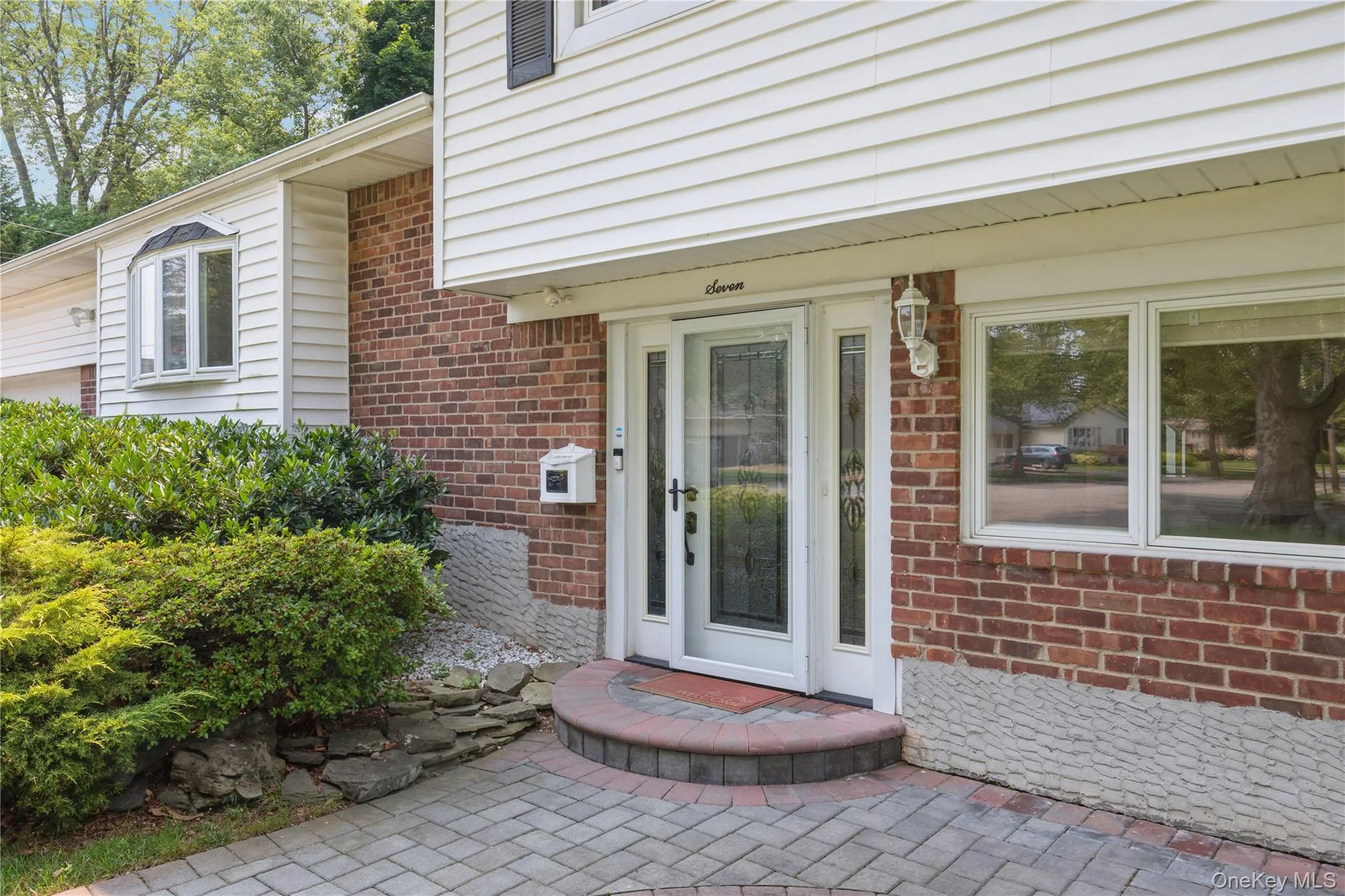 7 Ebb Court, Huntington, NY, 4 Bedrooms Bedrooms, 8 Rooms Rooms,2 BathroomsBathrooms,Residential,For Rent,Ebb,0,1024866 7 Ebb Court, Huntington, NY, 4 Bedrooms Bedrooms, 8 Rooms Rooms,2 BathroomsBathrooms,Residential,For Rent,Ebb,0,1024866
