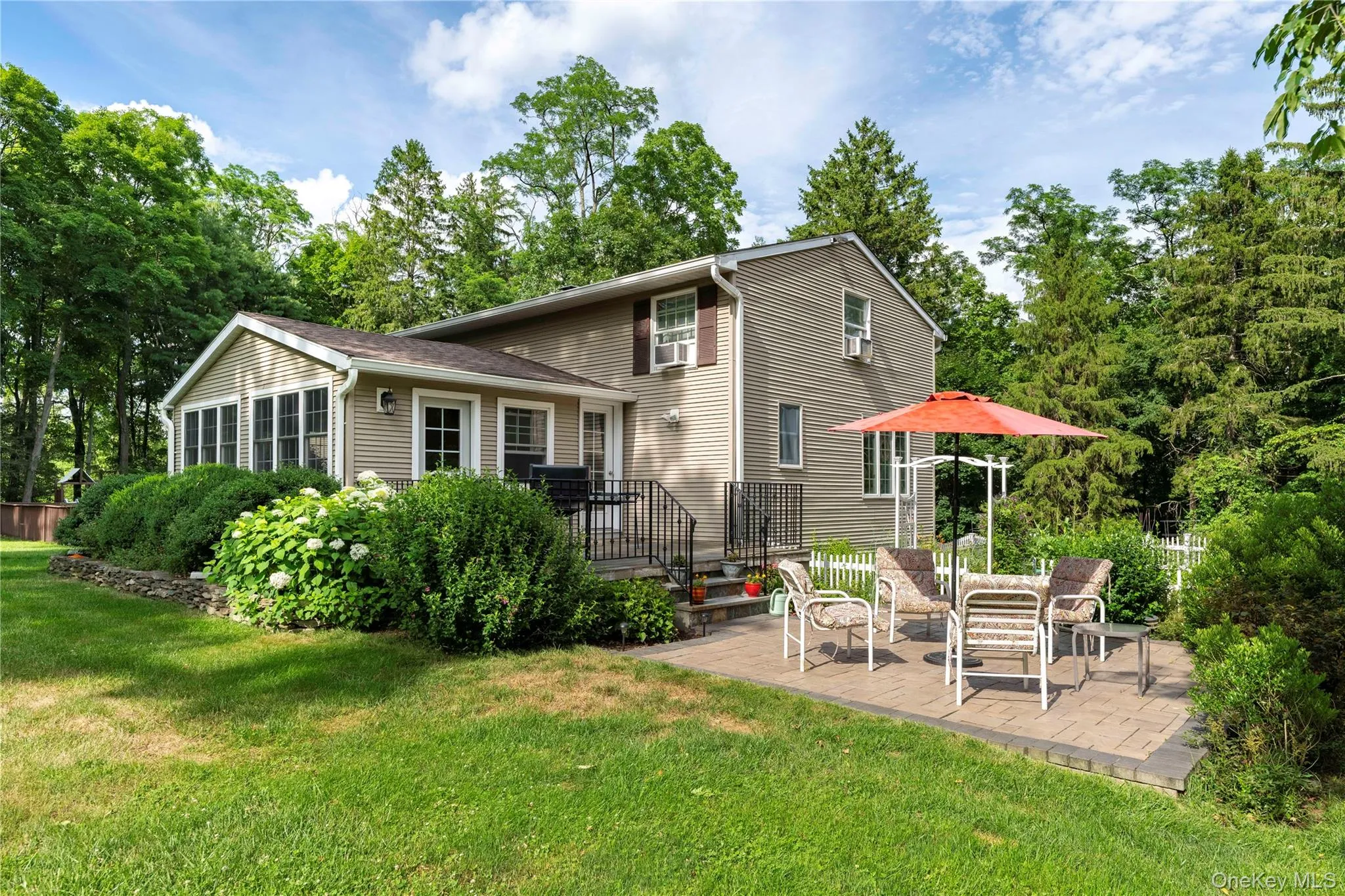 60 Traver Road, Pleasant Valley, NY, 4 Bedrooms Bedrooms, 11 Rooms Rooms,3 BathroomsBathrooms,Residential,For Rent,Traver,0,1024869 60 Traver Road, Pleasant Valley, NY, 4 Bedrooms Bedrooms, 11 Rooms Rooms,3 BathroomsBathrooms,Residential,For Rent,Traver,0,1024869