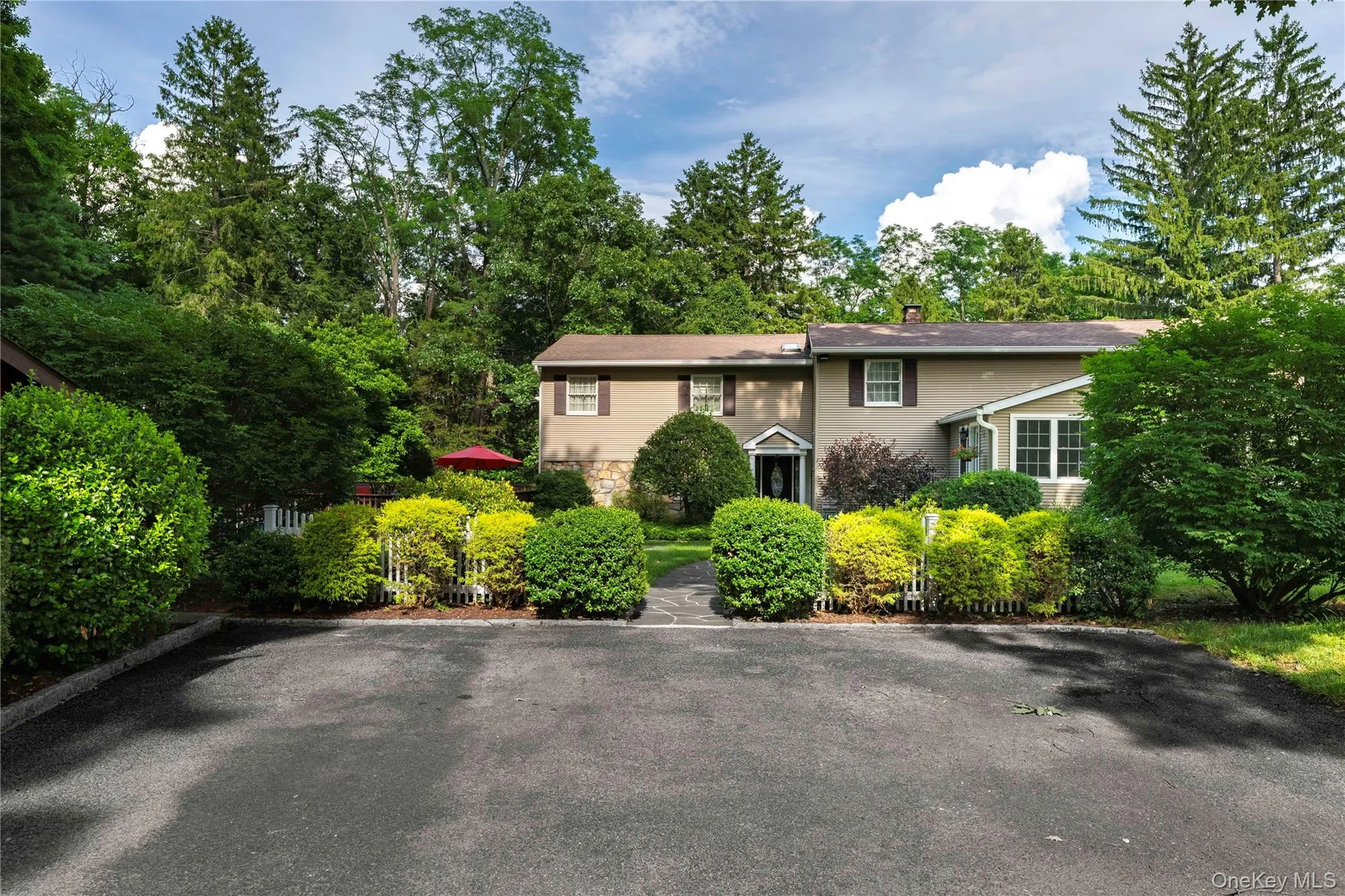 60 Traver Road, Pleasant Valley, NY, 4 Bedrooms Bedrooms, 11 Rooms Rooms,3 BathroomsBathrooms,Residential,For Rent,Traver,0,1024869 60 Traver Road, Pleasant Valley, NY, 4 Bedrooms Bedrooms, 11 Rooms Rooms,3 BathroomsBathrooms,Residential,For Rent,Traver,0,1024869