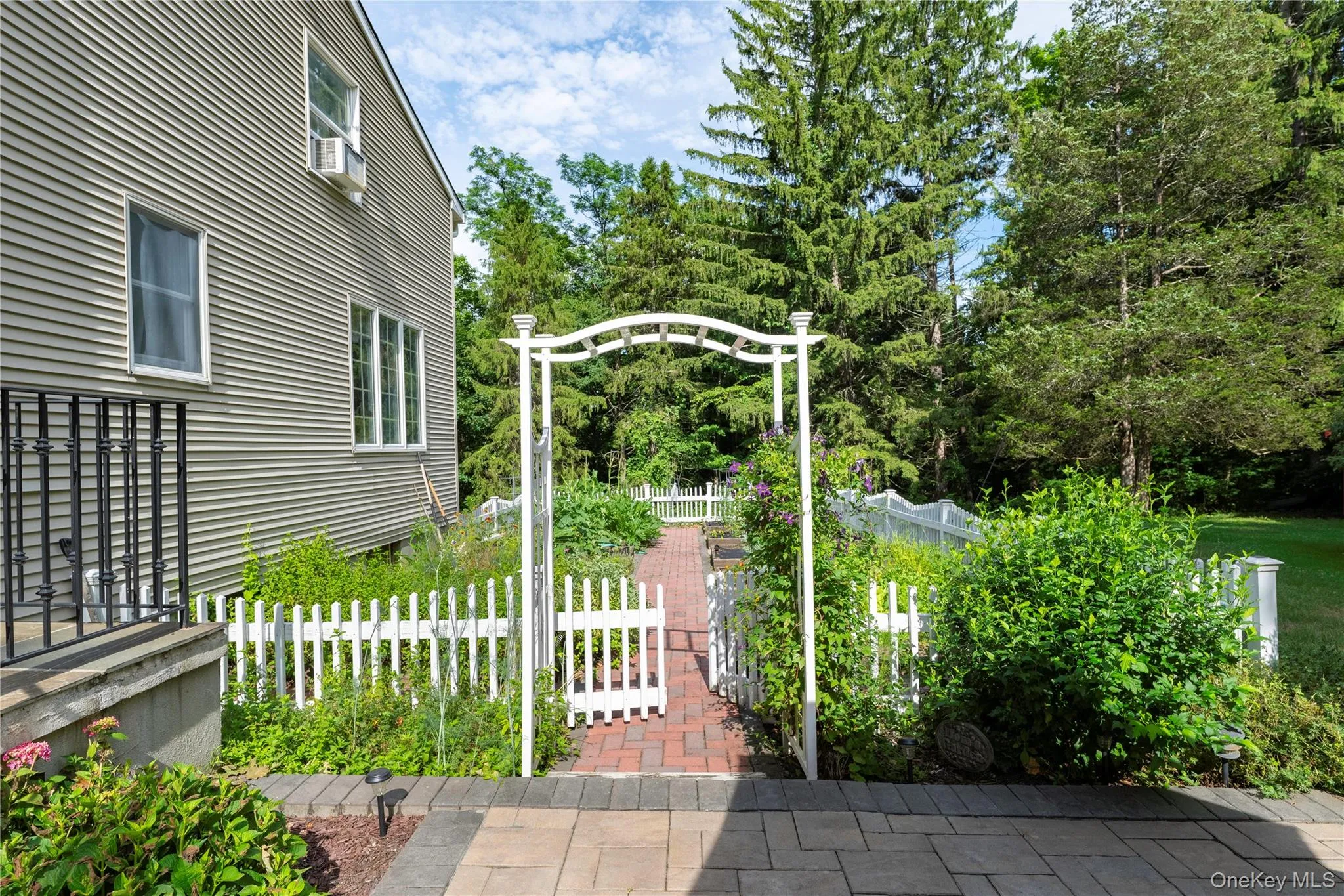 60 Traver Road, Pleasant Valley, NY, 4 Bedrooms Bedrooms, 11 Rooms Rooms,3 BathroomsBathrooms,Residential,For Rent,Traver,0,1024869 60 Traver Road, Pleasant Valley, NY, 4 Bedrooms Bedrooms, 11 Rooms Rooms,3 BathroomsBathrooms,Residential,For Rent,Traver,0,1024869