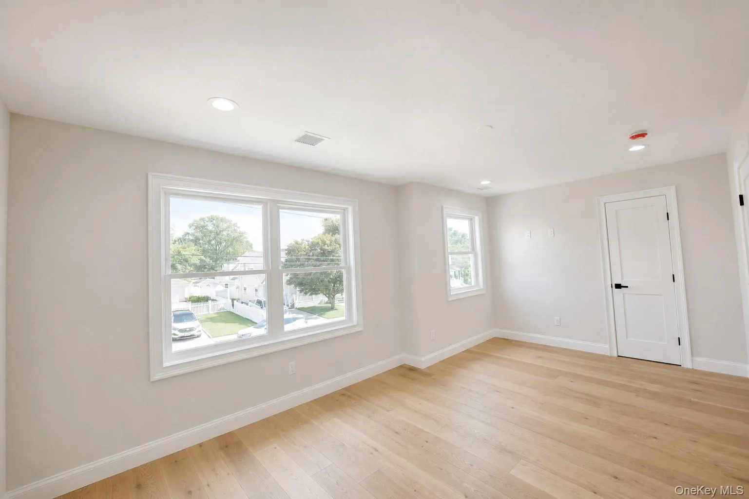 1316 R Street, Hempstead, NY, 4 Bedrooms Bedrooms, 7 Rooms Rooms,2 BathroomsBathrooms,Residential,For Rent,R,0,1024871 1316 R Street, Hempstead, NY, 4 Bedrooms Bedrooms, 7 Rooms Rooms,2 BathroomsBathrooms,Residential,For Rent,R,0,1024871