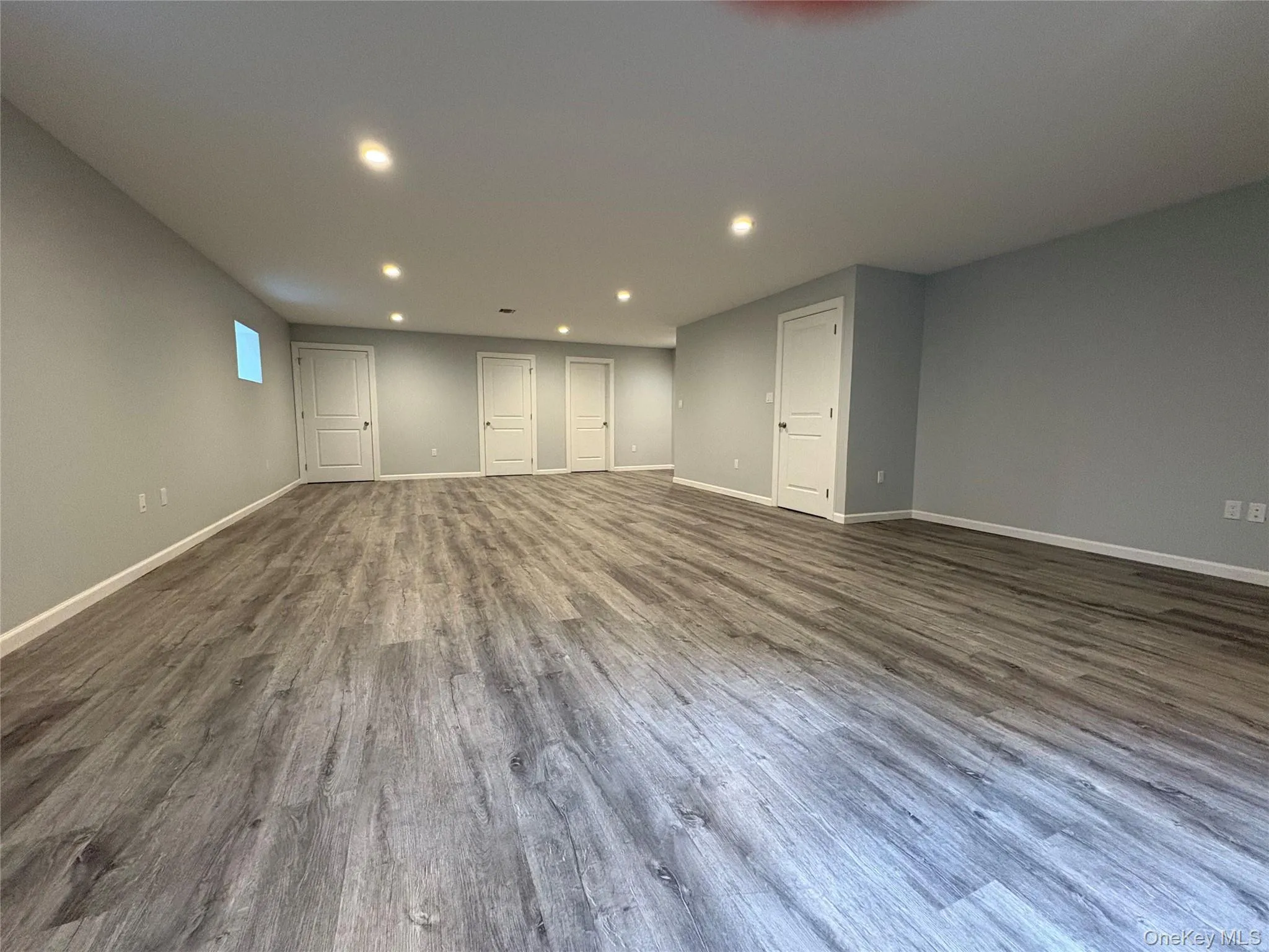 17B Dunes Lane, North Hempstead, NY, 3 Bedrooms Bedrooms, 6 Rooms Rooms,2 BathroomsBathrooms,Residential Lease,For Rent,Dunes,0,1024877 17B Dunes Lane, North Hempstead, NY, 3 Bedrooms Bedrooms, 6 Rooms Rooms,2 BathroomsBathrooms,Residential Lease,For Rent,Dunes,0,1024877