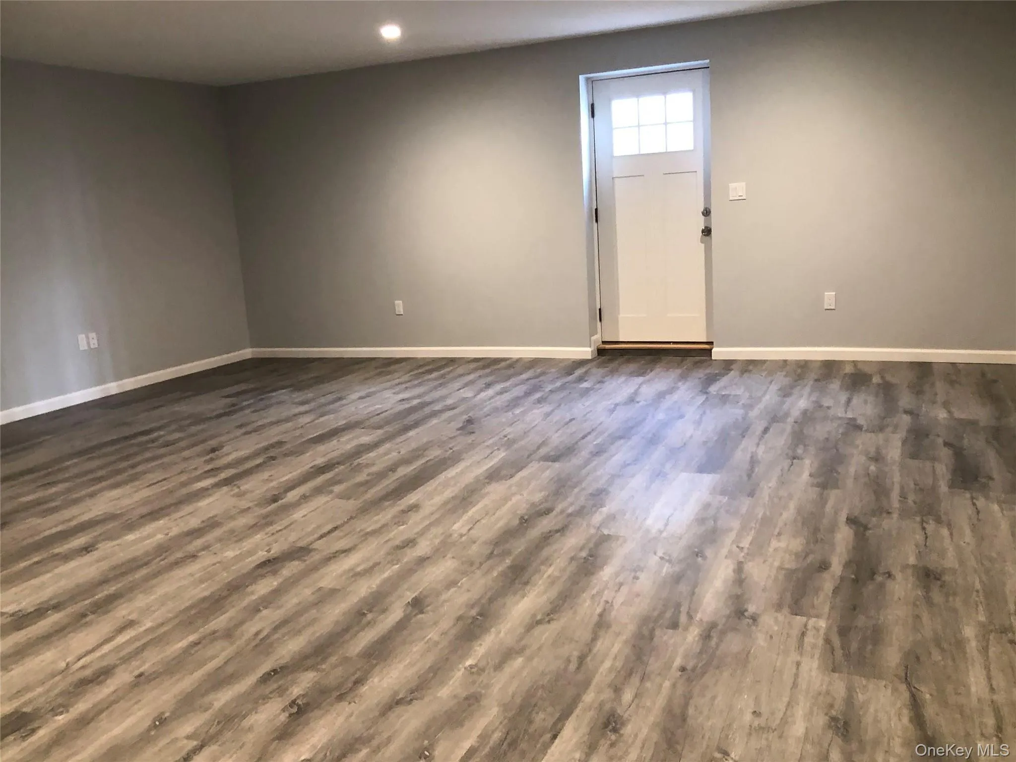 17B Dunes Lane, North Hempstead, NY, 3 Bedrooms Bedrooms, 6 Rooms Rooms,2 BathroomsBathrooms,Residential Lease,For Rent,Dunes,0,1024877 17B Dunes Lane, North Hempstead, NY, 3 Bedrooms Bedrooms, 6 Rooms Rooms,2 BathroomsBathrooms,Residential Lease,For Rent,Dunes,0,1024877