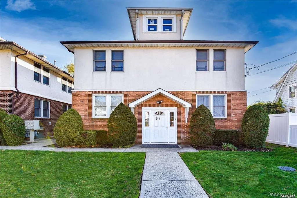 51 Thorman Avenue, Oyster Bay, NY, 2 Bedrooms Bedrooms, 5 Rooms Rooms,1 BathroomBathrooms,Residential Lease,For Rent,Thorman,0,1024878 51 Thorman Avenue, Oyster Bay, NY, 2 Bedrooms Bedrooms, 5 Rooms Rooms,1 BathroomBathrooms,Residential Lease,For Rent,Thorman,0,1024878