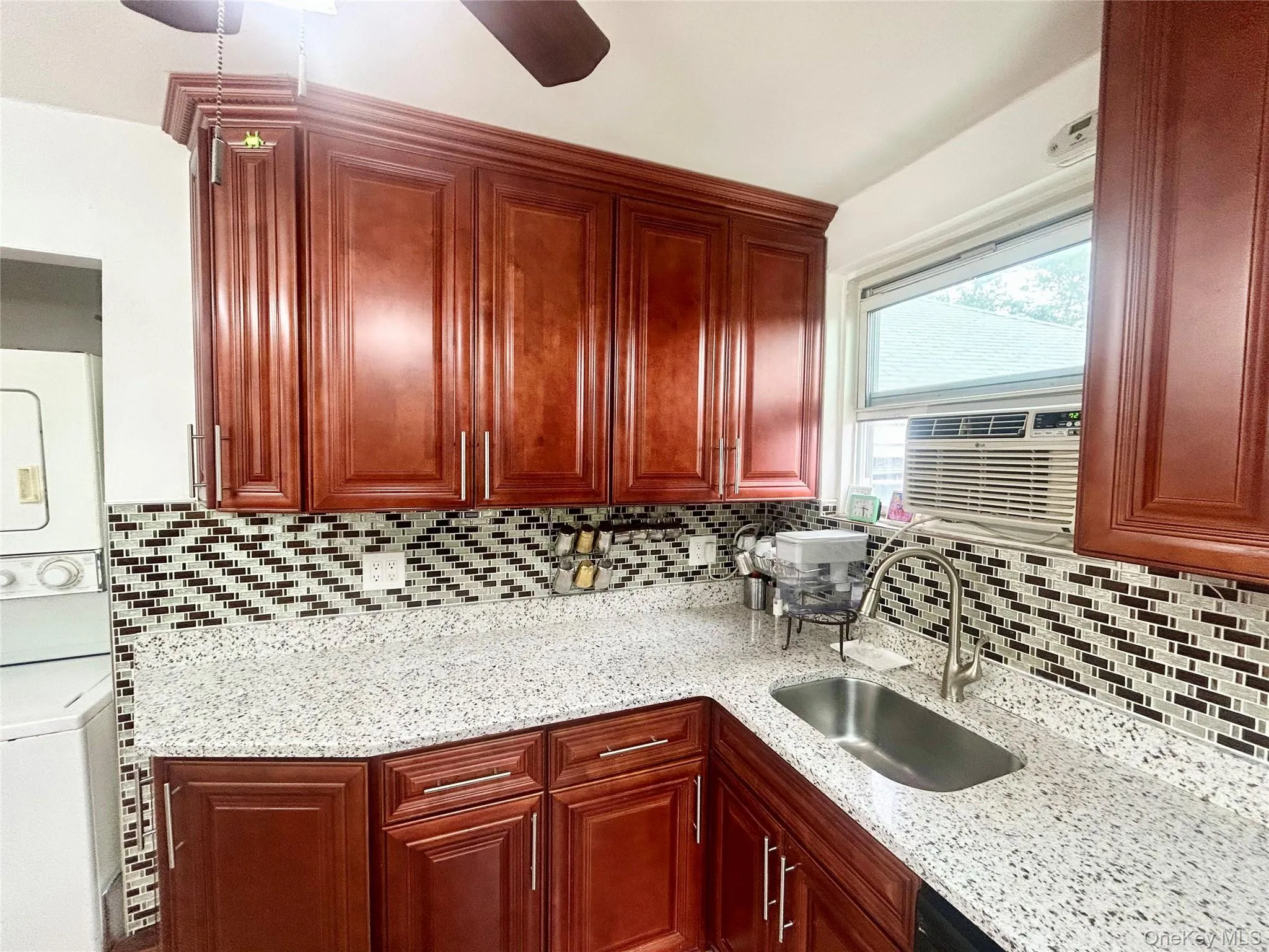 72-75 Little Neck Parkway, New York, NY, 2 Bedrooms Bedrooms, 4 Rooms Rooms,1 BathroomBathrooms,Residential,For Rent,Little Neck Parkway,0,1024893 72-75 Little Neck Parkway, New York, NY, 2 Bedrooms Bedrooms, 4 Rooms Rooms,1 BathroomBathrooms,Residential,For Rent,Little Neck Parkway,0,1024893