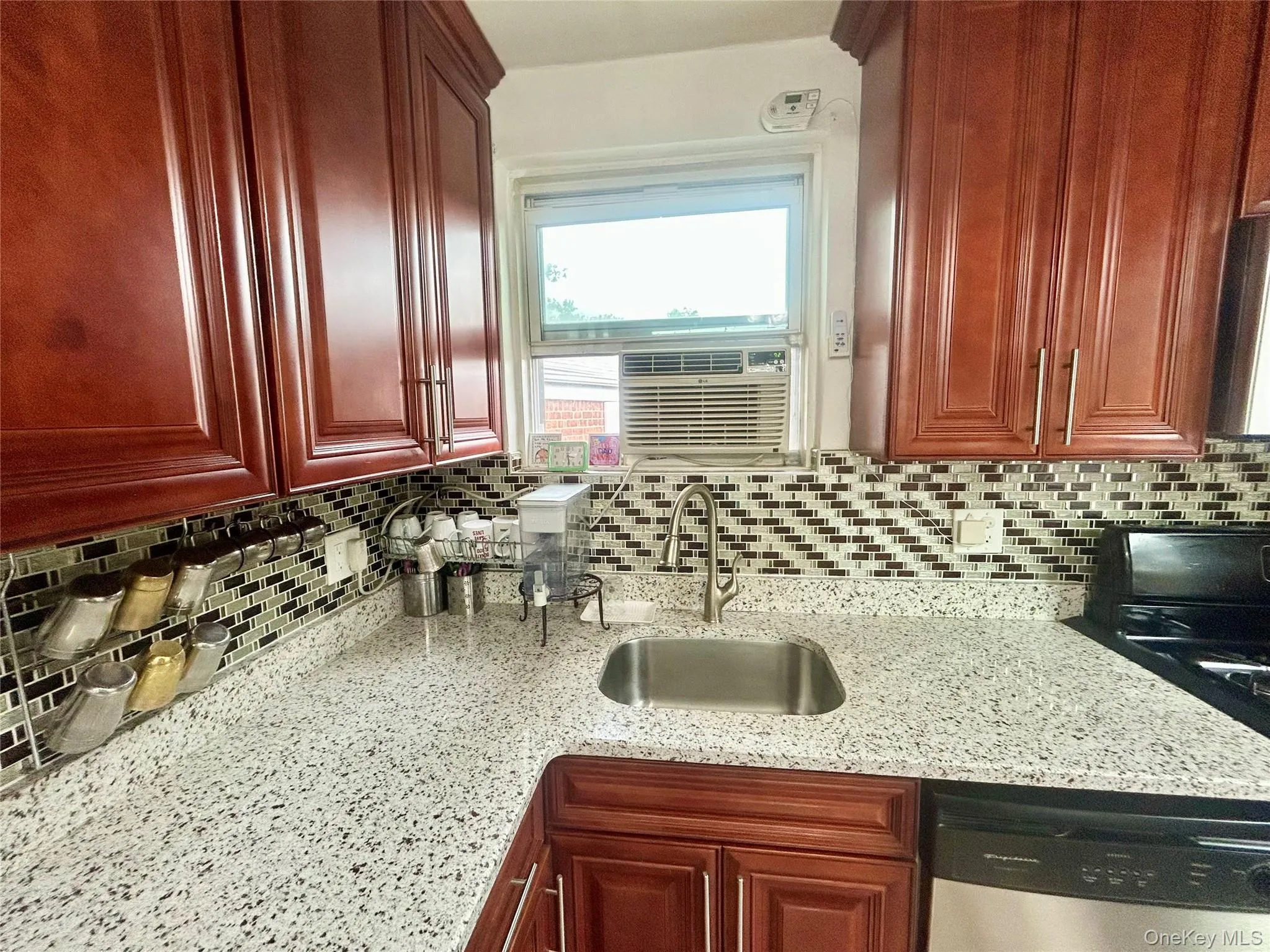 72-75 Little Neck Parkway, New York, NY, 2 Bedrooms Bedrooms, 4 Rooms Rooms,1 BathroomBathrooms,Residential,For Rent,Little Neck Parkway,0,1024893 72-75 Little Neck Parkway, New York, NY, 2 Bedrooms Bedrooms, 4 Rooms Rooms,1 BathroomBathrooms,Residential,For Rent,Little Neck Parkway,0,1024893