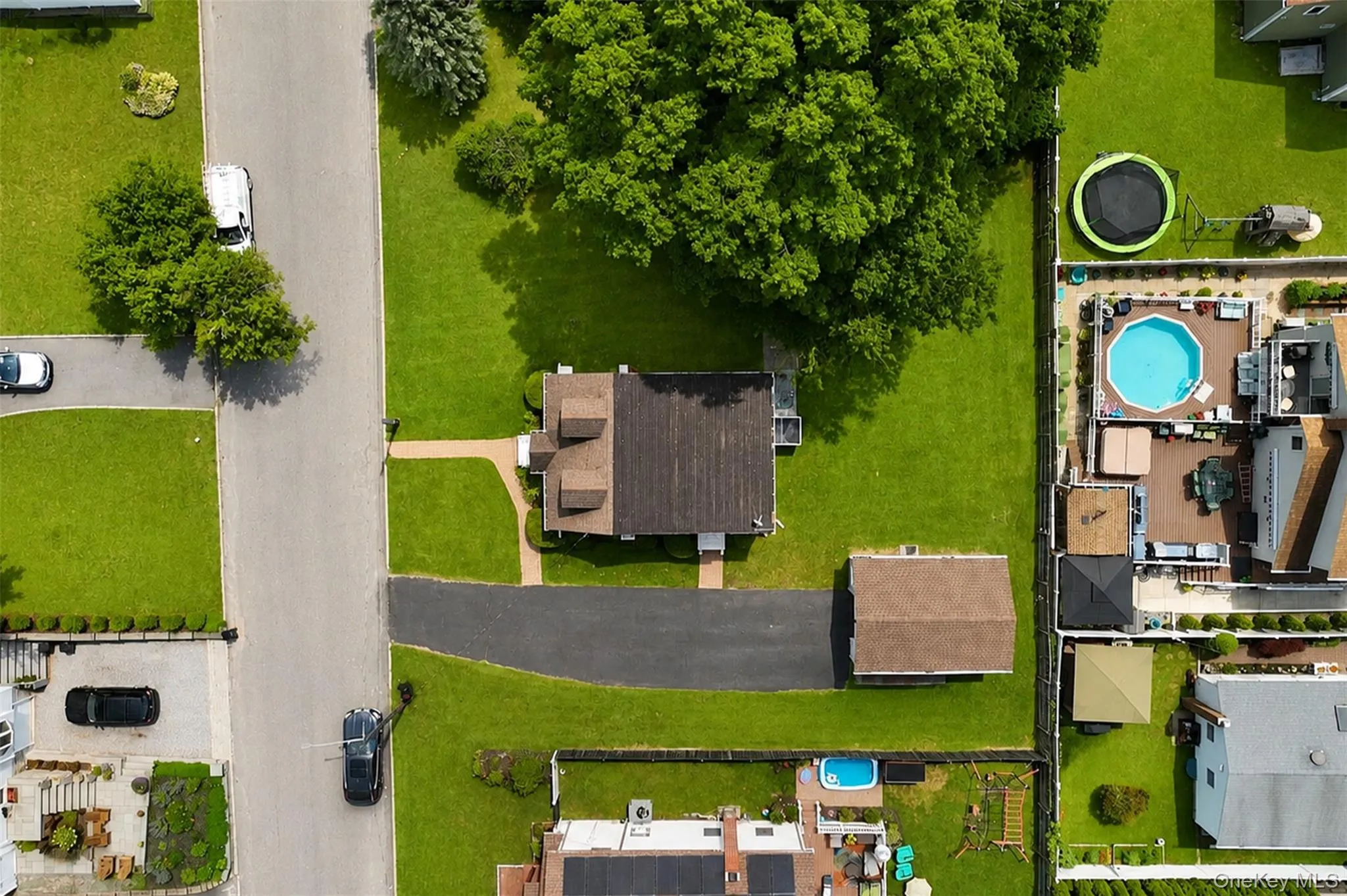 120 Aspen Road, Smithtown, NY, 4 Bedrooms Bedrooms, 6 Rooms Rooms,2 BathroomsBathrooms,Residential,For Rent,Aspen,0,1024895 120 Aspen Road, Smithtown, NY, 4 Bedrooms Bedrooms, 6 Rooms Rooms,2 BathroomsBathrooms,Residential,For Rent,Aspen,0,1024895