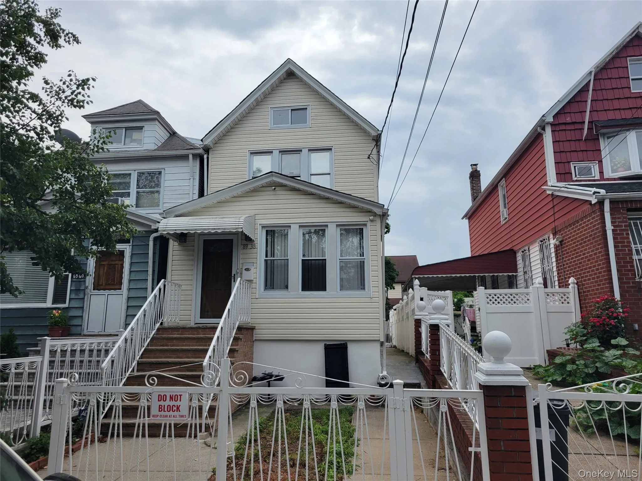 89-38 199th Street, New York, NY, 3 Bedrooms Bedrooms, 6 Rooms Rooms,2 BathroomsBathrooms,Residential,For Rent,199th,0,1024897 89-38 199th Street, New York, NY, 3 Bedrooms Bedrooms, 6 Rooms Rooms,2 BathroomsBathrooms,Residential,For Rent,199th,0,1024897