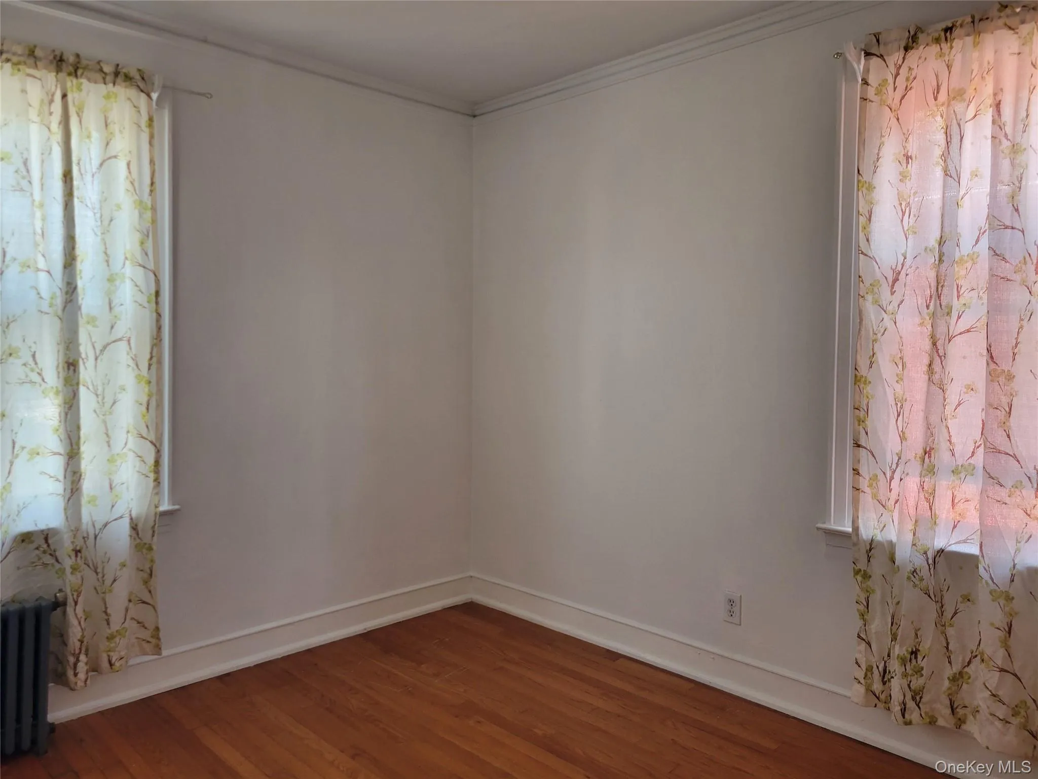 89-38 199th Street, New York, NY, 3 Bedrooms Bedrooms, 6 Rooms Rooms,2 BathroomsBathrooms,Residential,For Rent,199th,0,1024897 89-38 199th Street, New York, NY, 3 Bedrooms Bedrooms, 6 Rooms Rooms,2 BathroomsBathrooms,Residential,For Rent,199th,0,1024897