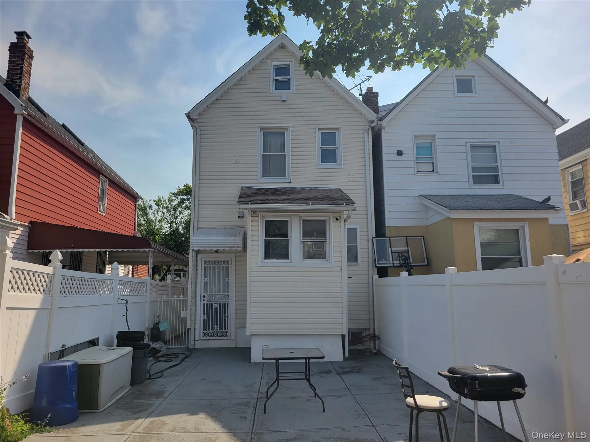 89-38 199th Street, New York, NY, 3 Bedrooms Bedrooms, 6 Rooms Rooms,2 BathroomsBathrooms,Residential,For Rent,199th,0,1024897 89-38 199th Street, New York, NY, 3 Bedrooms Bedrooms, 6 Rooms Rooms,2 BathroomsBathrooms,Residential,For Rent,199th,0,1024897