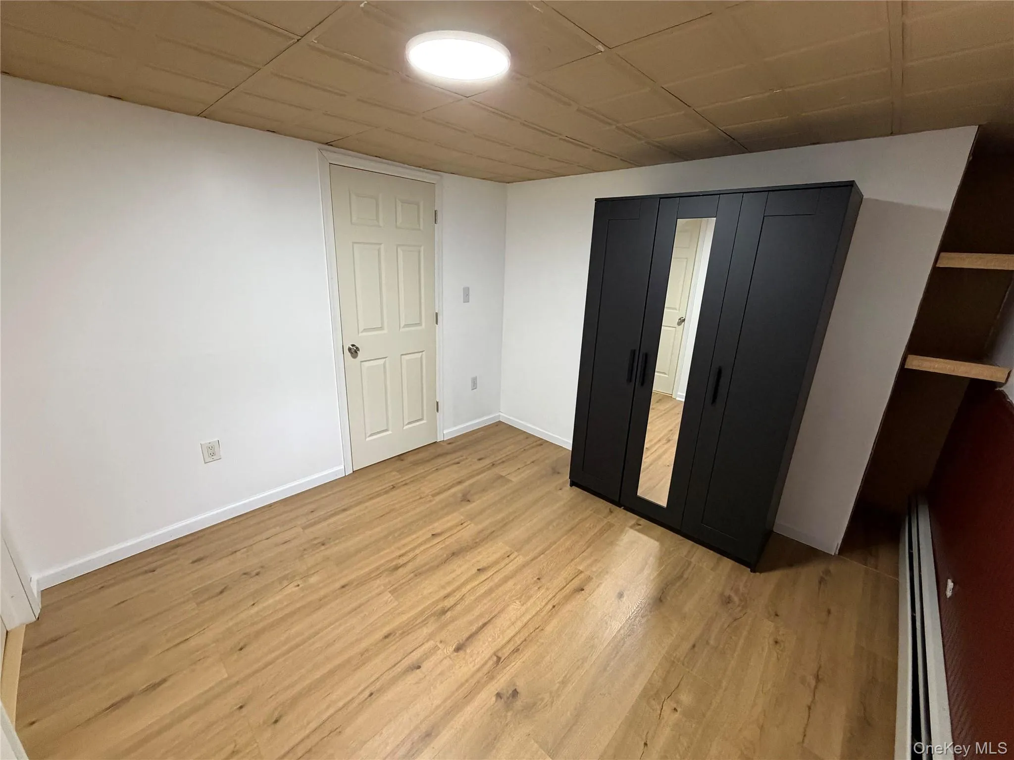 1390 America Avenue, West Babylon, NY, 1 Bedroom Bedrooms, 5 Room Rooms,1 BathroomBathrooms,Residential Lease,For Rent,America,0,1024898 1390 America Avenue, West Babylon, NY, 1 Bedroom Bedrooms, 5 Room Rooms,1 BathroomBathrooms,Residential Lease,For Rent,America,0,1024898
