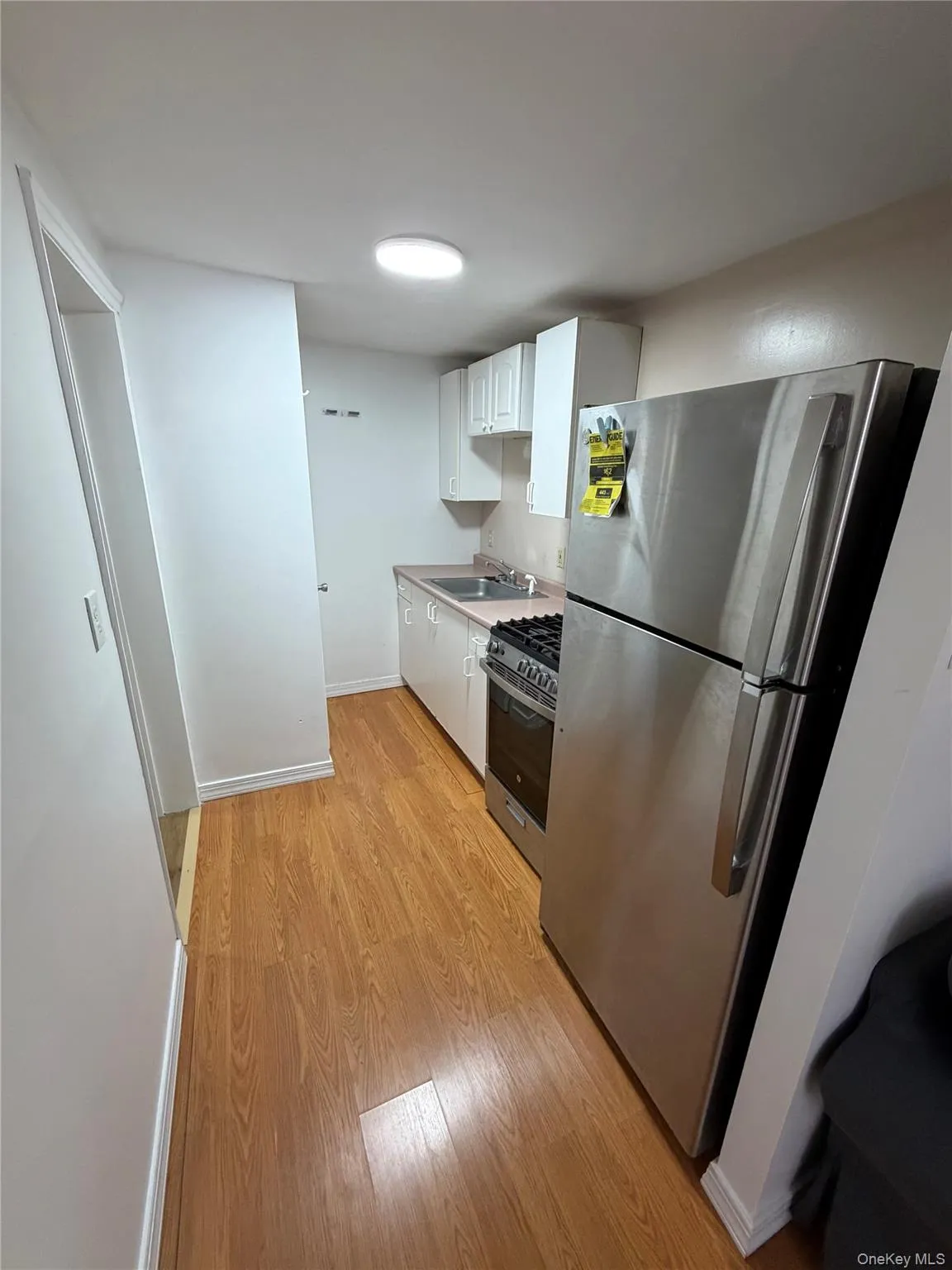 1390 America Avenue, West Babylon, NY, 1 Bedroom Bedrooms, 5 Room Rooms,1 BathroomBathrooms,Residential Lease,For Rent,America,0,1024898 1390 America Avenue, West Babylon, NY, 1 Bedroom Bedrooms, 5 Room Rooms,1 BathroomBathrooms,Residential Lease,For Rent,America,0,1024898