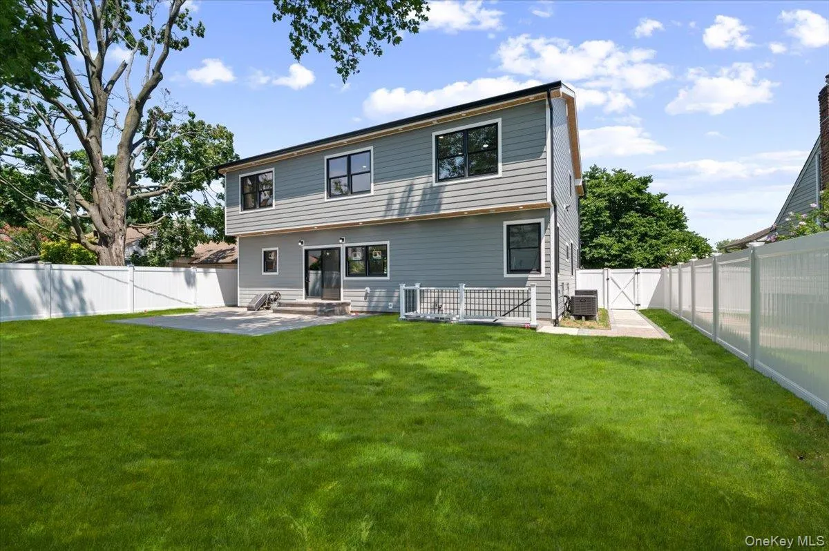 517 Corral Run, Hempstead, NY, 6 Bedrooms Bedrooms, 12 Rooms Rooms,4 BathroomsBathrooms,Residential,For Rent,Corral,0,1024905 517 Corral Run, Hempstead, NY, 6 Bedrooms Bedrooms, 12 Rooms Rooms,4 BathroomsBathrooms,Residential,For Rent,Corral,0,1024905