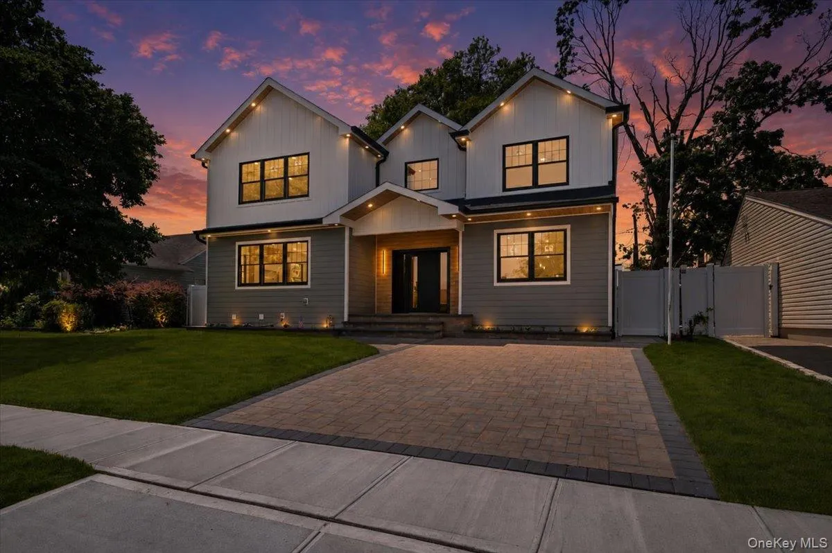 517 Corral Run, Hempstead, NY, 6 Bedrooms Bedrooms, 12 Rooms Rooms,4 BathroomsBathrooms,Residential,For Rent,Corral,0,1024905 517 Corral Run, Hempstead, NY, 6 Bedrooms Bedrooms, 12 Rooms Rooms,4 BathroomsBathrooms,Residential,For Rent,Corral,0,1024905