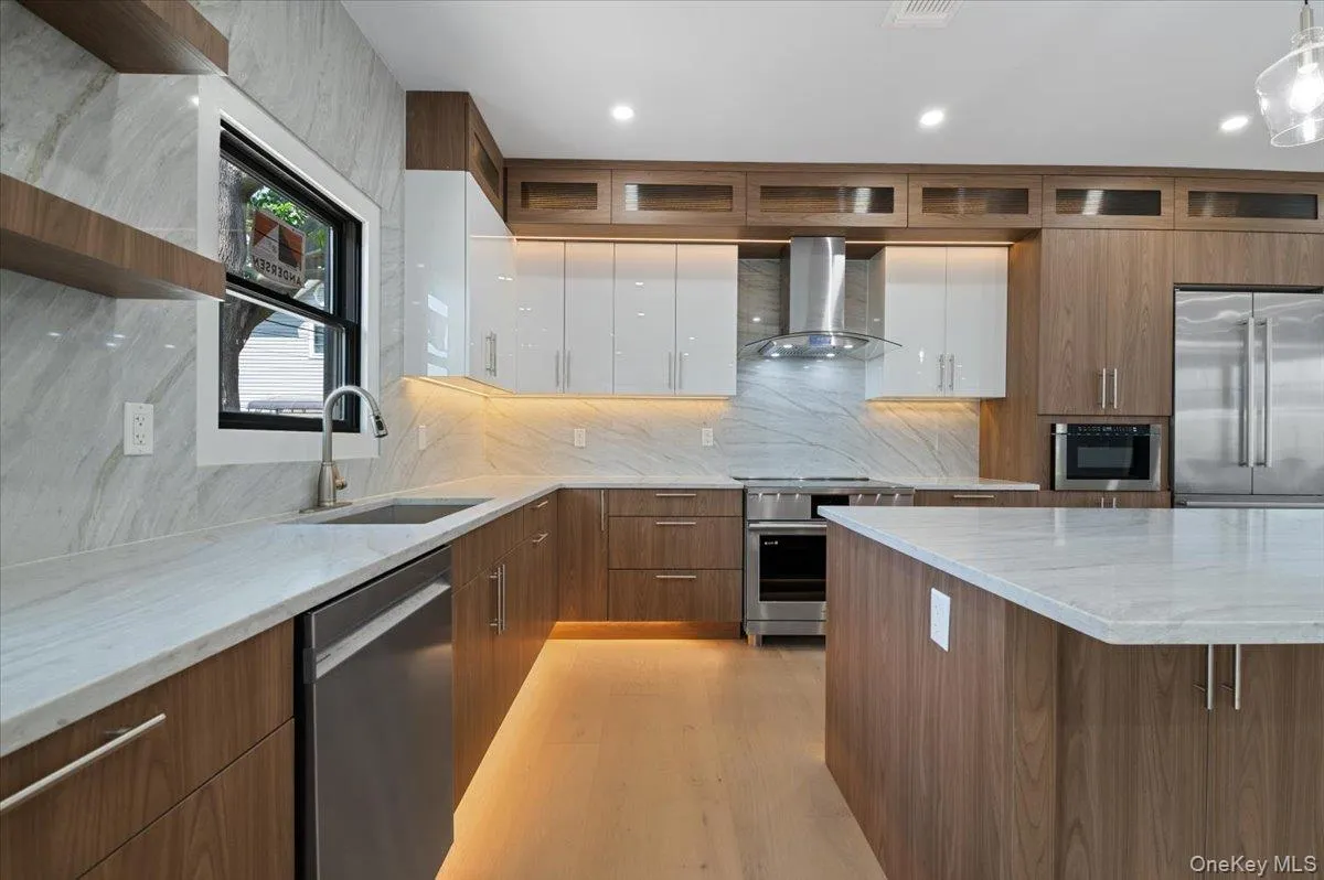 517 Corral Run, Hempstead, NY, 6 Bedrooms Bedrooms, 12 Rooms Rooms,4 BathroomsBathrooms,Residential,For Rent,Corral,0,1024905 517 Corral Run, Hempstead, NY, 6 Bedrooms Bedrooms, 12 Rooms Rooms,4 BathroomsBathrooms,Residential,For Rent,Corral,0,1024905