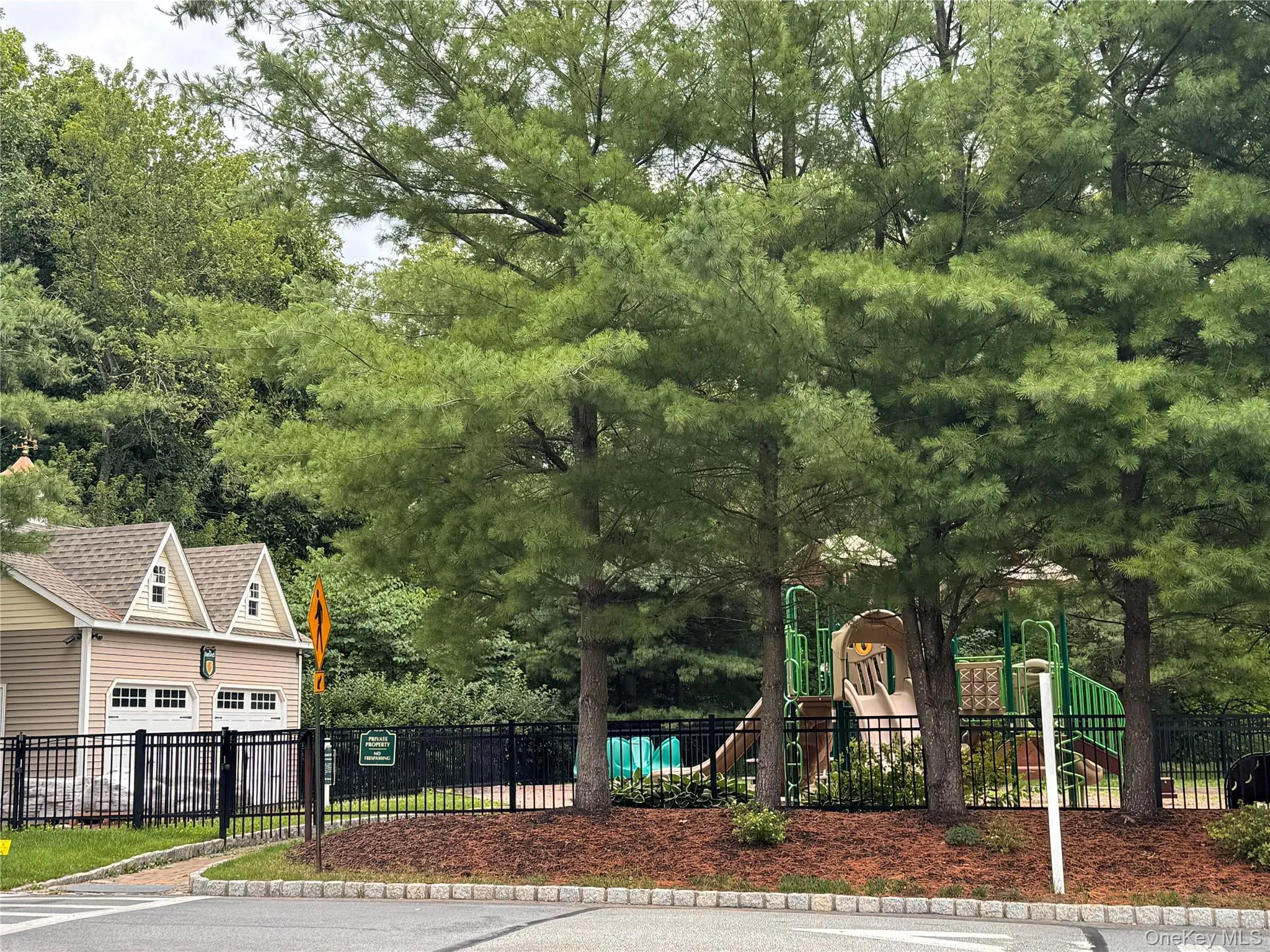 54 Fairways Drive, Middletown, NY, 2 Bedrooms Bedrooms, 5 Rooms Rooms,2 BathroomsBathrooms,Residential Lease,For Rent,Fairways,0,1024919 54 Fairways Drive, Middletown, NY, 2 Bedrooms Bedrooms, 5 Rooms Rooms,2 BathroomsBathrooms,Residential Lease,For Rent,Fairways,0,1024919