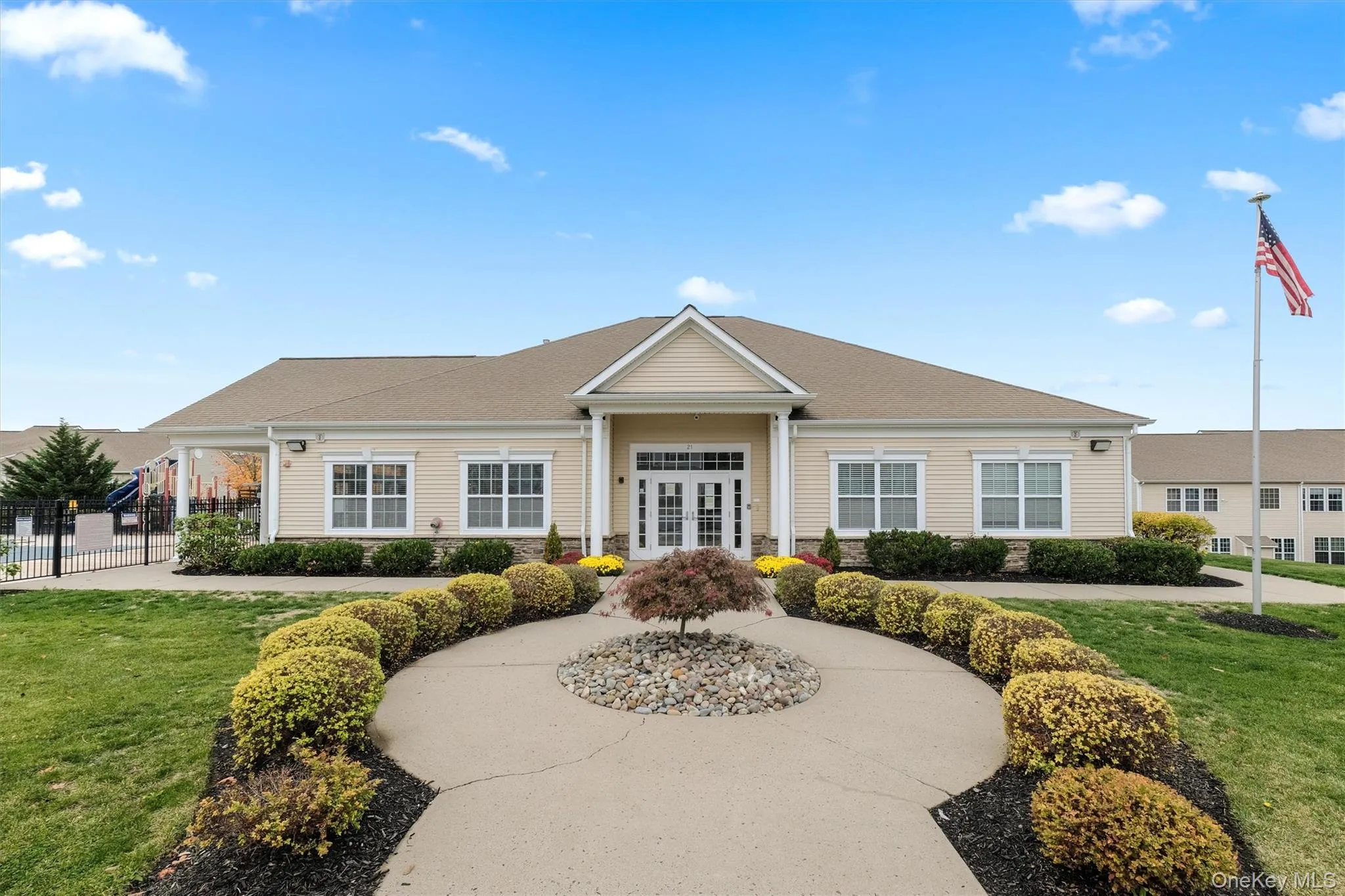 Brighton green amenities include the club house. Brighton green amenities include the club house.