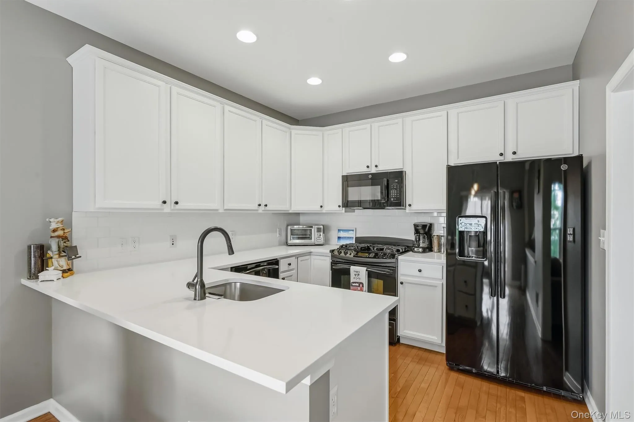 The appliances are a few years young and the gas stove is a dream for chefs. The appliances are a few years young and the gas stove is a dream for chefs.