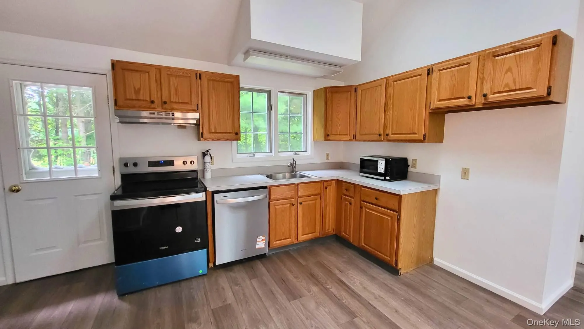 19 Friendship Lane, Milan, NY, 2 Bedrooms Bedrooms, 3 Rooms Rooms,1 BathroomBathrooms,Residential Lease,For Rent,Friendship,0,1024924 19 Friendship Lane, Milan, NY, 2 Bedrooms Bedrooms, 3 Rooms Rooms,1 BathroomBathrooms,Residential Lease,For Rent,Friendship,0,1024924