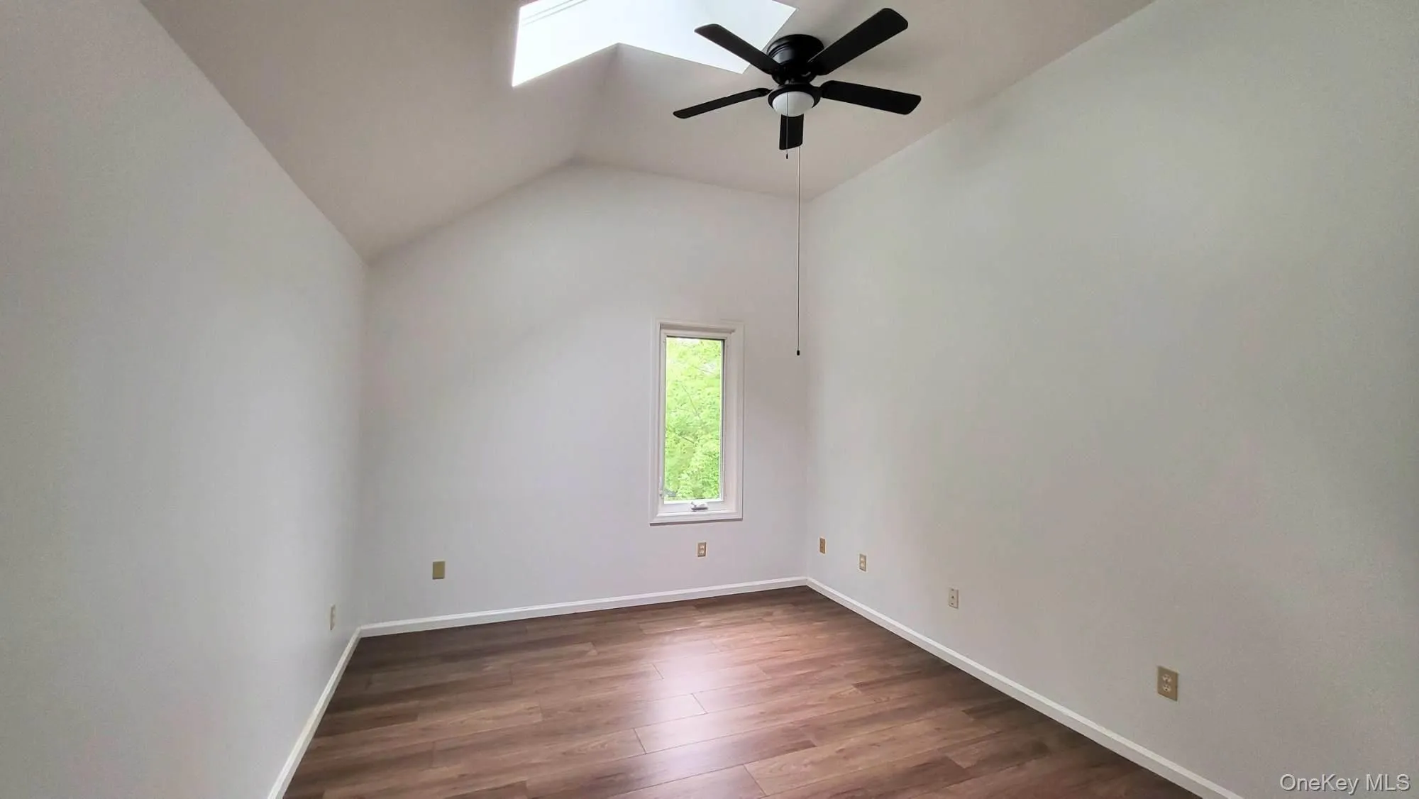 19 Friendship Lane, Milan, NY, 2 Bedrooms Bedrooms, 3 Rooms Rooms,1 BathroomBathrooms,Residential Lease,For Rent,Friendship,0,1024924 19 Friendship Lane, Milan, NY, 2 Bedrooms Bedrooms, 3 Rooms Rooms,1 BathroomBathrooms,Residential Lease,For Rent,Friendship,0,1024924