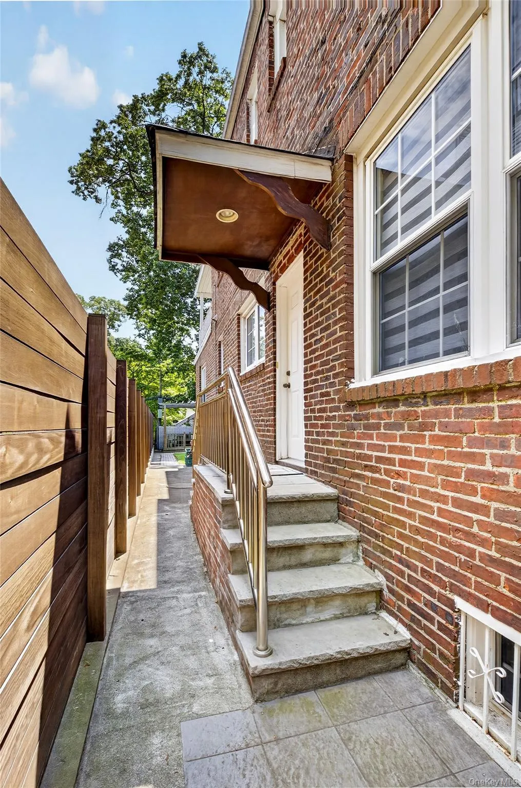 186-32 Avon Road, New York, NY, 6 Bedrooms Bedrooms, 15 Rooms Rooms,2 BathroomsBathrooms,Residential,For Rent,Avon,0,1024930 186-32 Avon Road, New York, NY, 6 Bedrooms Bedrooms, 15 Rooms Rooms,2 BathroomsBathrooms,Residential,For Rent,Avon,0,1024930
