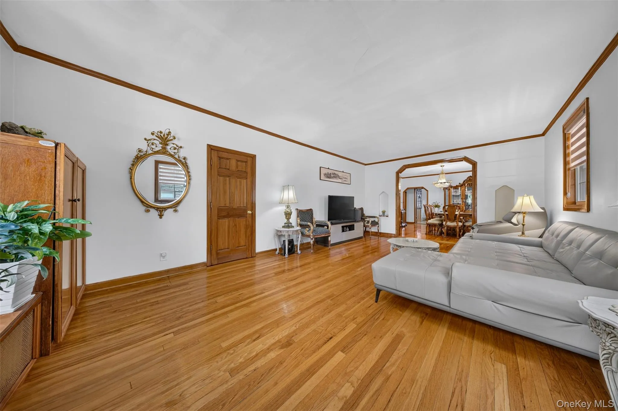 186-32 Avon Road, New York, NY, 6 Bedrooms Bedrooms, 15 Rooms Rooms,2 BathroomsBathrooms,Residential,For Rent,Avon,0,1024930 186-32 Avon Road, New York, NY, 6 Bedrooms Bedrooms, 15 Rooms Rooms,2 BathroomsBathrooms,Residential,For Rent,Avon,0,1024930