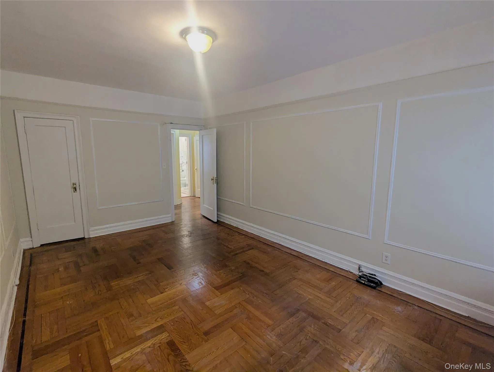 8344 Lefferts Boulevard, New York, NY, 2 Bedrooms Bedrooms, 5 Rooms Rooms,1 BathroomBathrooms,Residential,For Rent,Lefferts,0,1024933 8344 Lefferts Boulevard, New York, NY, 2 Bedrooms Bedrooms, 5 Rooms Rooms,1 BathroomBathrooms,Residential,For Rent,Lefferts,0,1024933