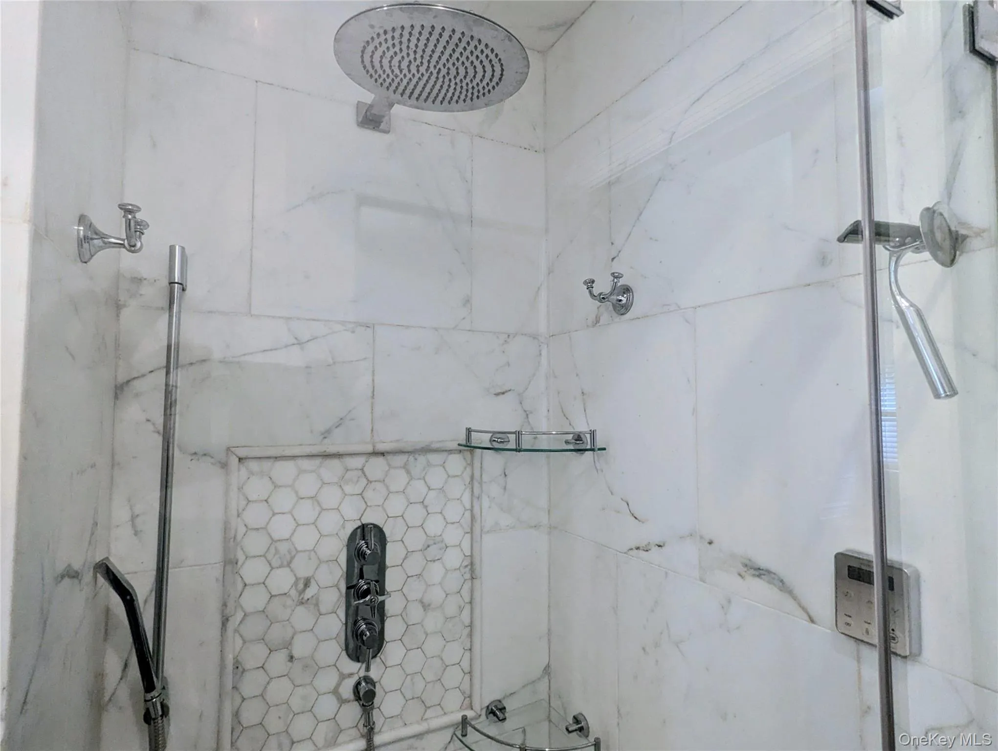 8344 Lefferts Boulevard, New York, NY, 2 Bedrooms Bedrooms, 5 Rooms Rooms,1 BathroomBathrooms,Residential,For Rent,Lefferts,0,1024933 8344 Lefferts Boulevard, New York, NY, 2 Bedrooms Bedrooms, 5 Rooms Rooms,1 BathroomBathrooms,Residential,For Rent,Lefferts,0,1024933