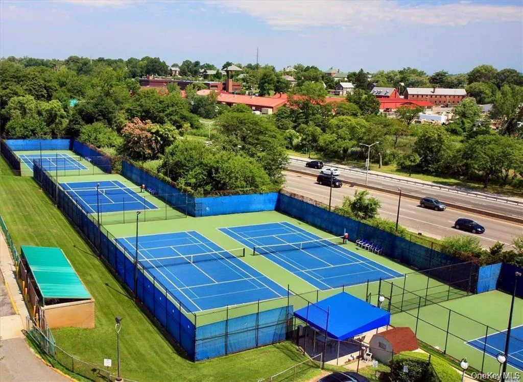 Tennis and Pickle Ball Courts Tennis and Pickle Ball Courts